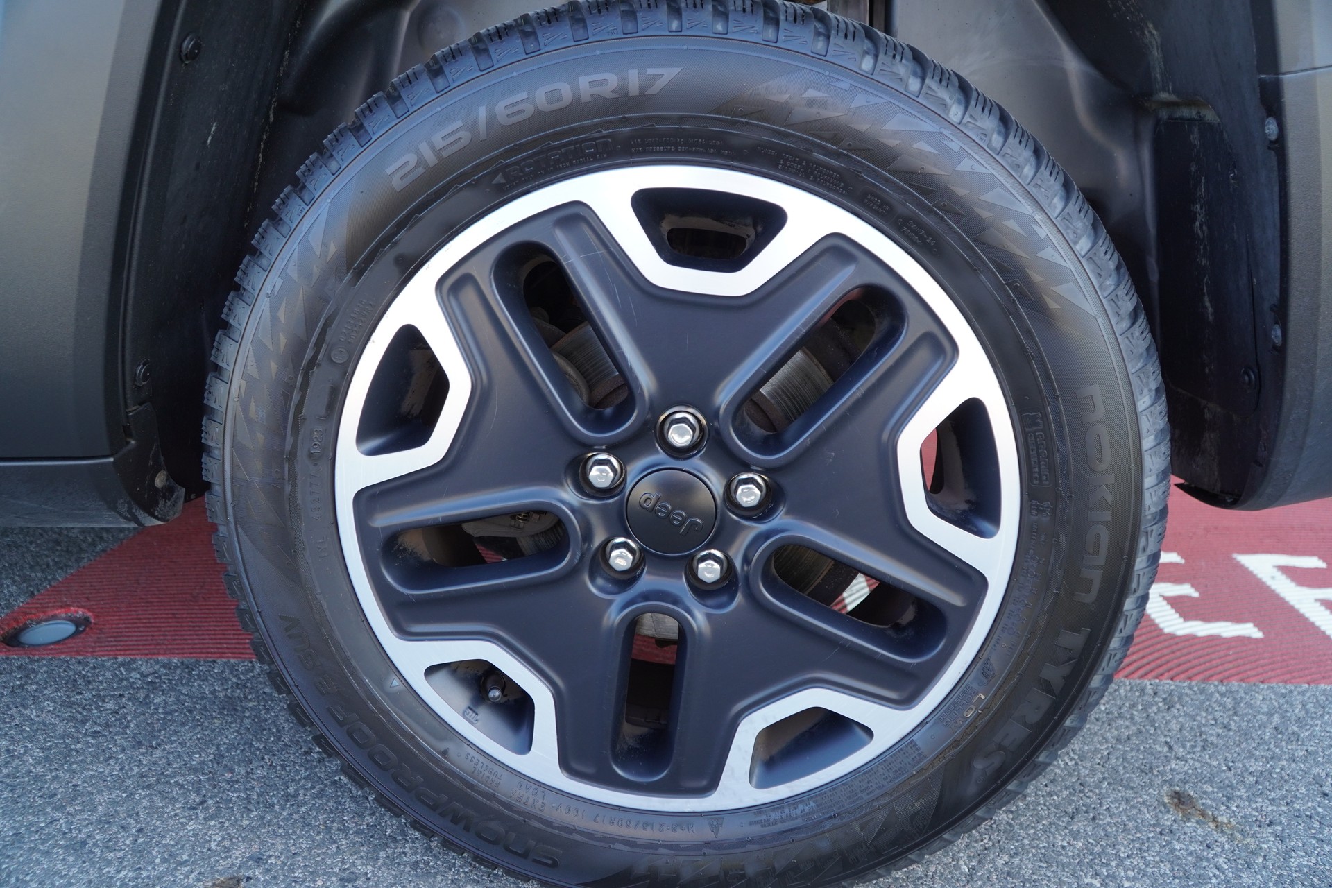 JEEP Renegade 2.0 CRD Trailhawk AWD + Low Range 9ATX-image-30