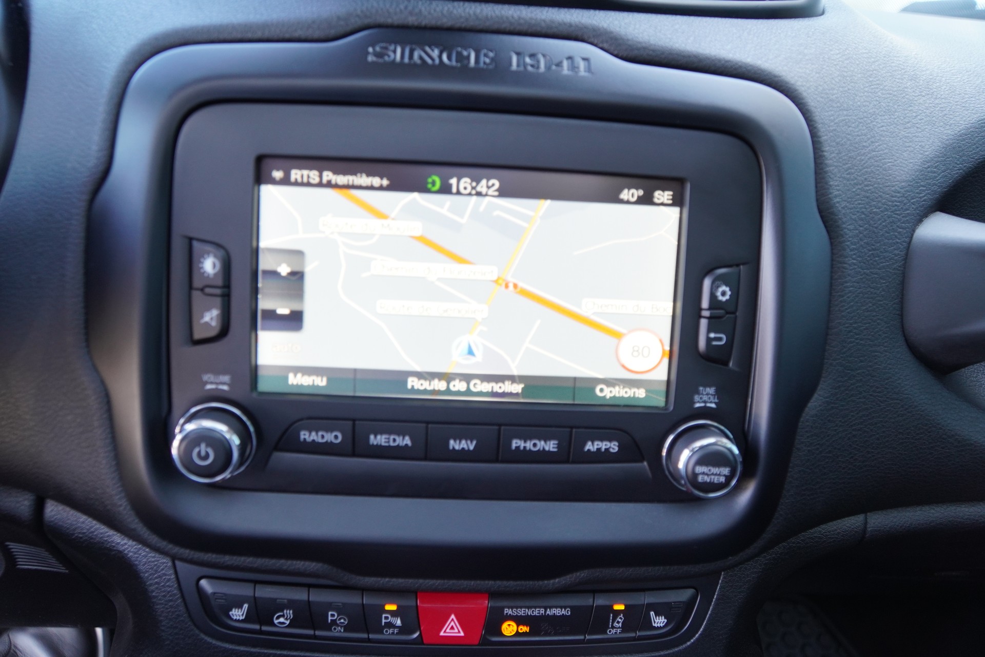 JEEP Renegade 2.0 CRD Trailhawk AWD + Low Range 9ATX-image-17