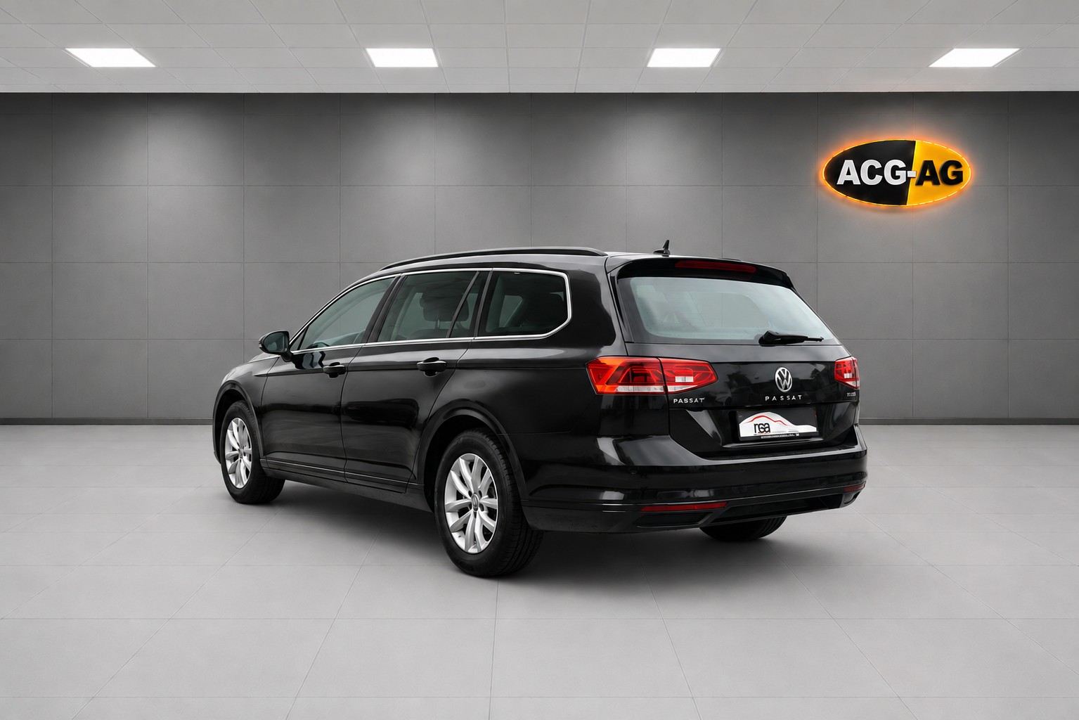 VW Passat Variant 2.0 TDI Business DSG ** Gr-Navi ** Abstandsregelsysteme ** Tempomat ** PDC V+H ** Frisch Ab MFK & Service **-image-3