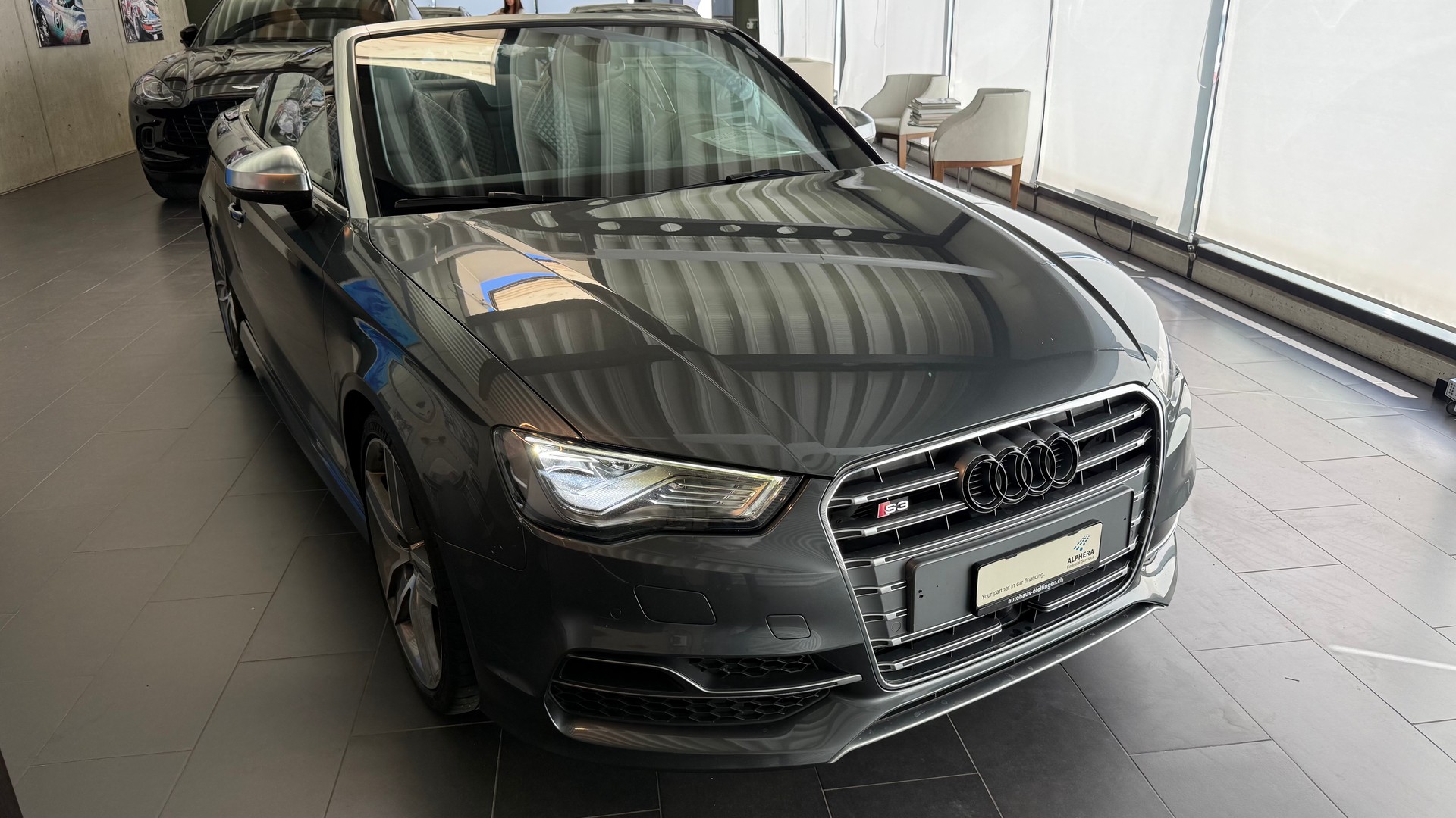 AUDI S3 Cabriolet 2.0 T FSI quattro S-Tronic-image-1
