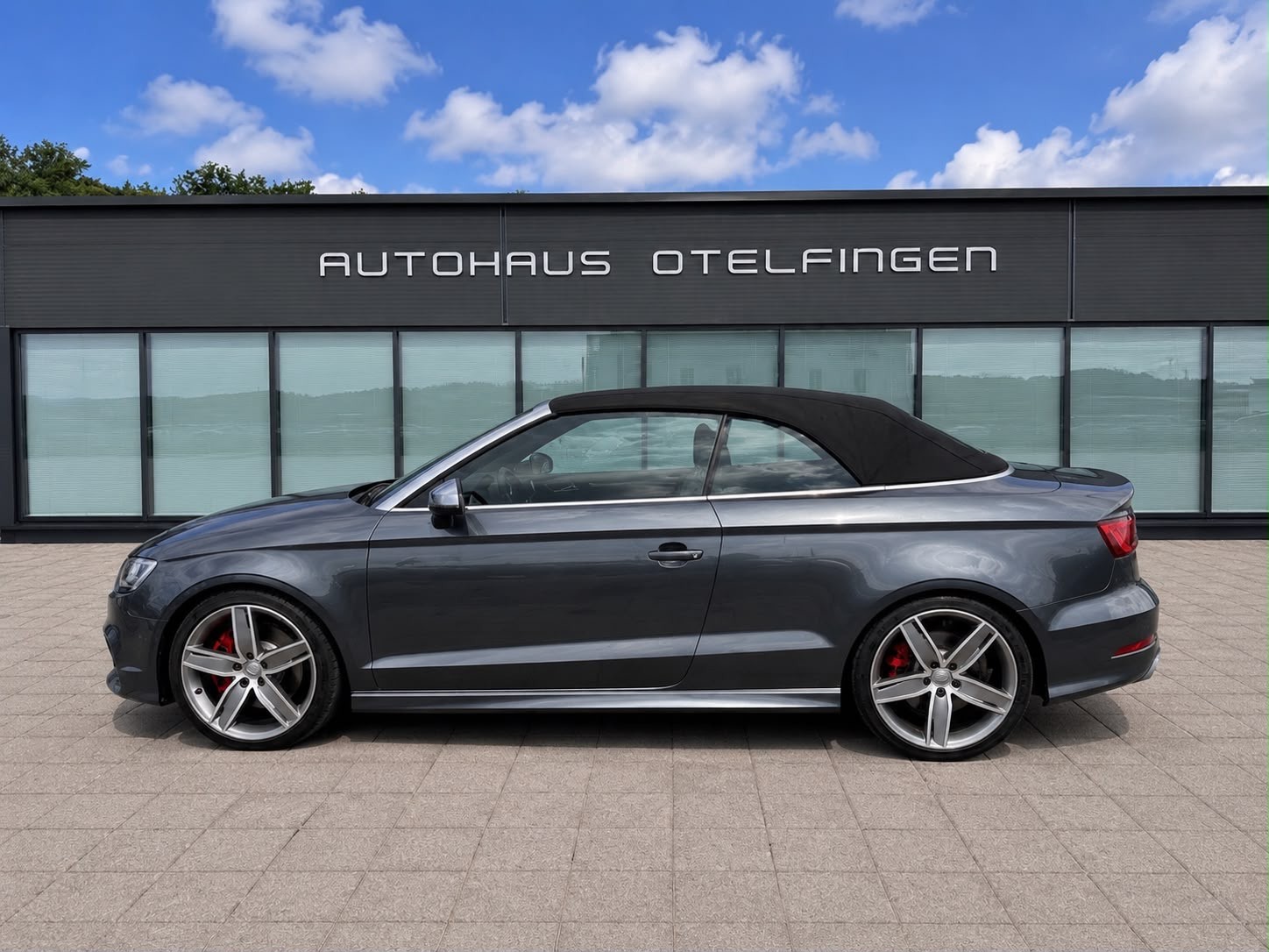 AUDI S3 Cabriolet 2.0 T FSI quattro S-Tronic-image-0