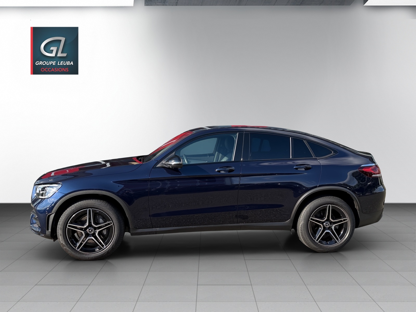 MERCEDES-BENZ GLC Coupé 220d AMGLine 4M-showroom-element-2