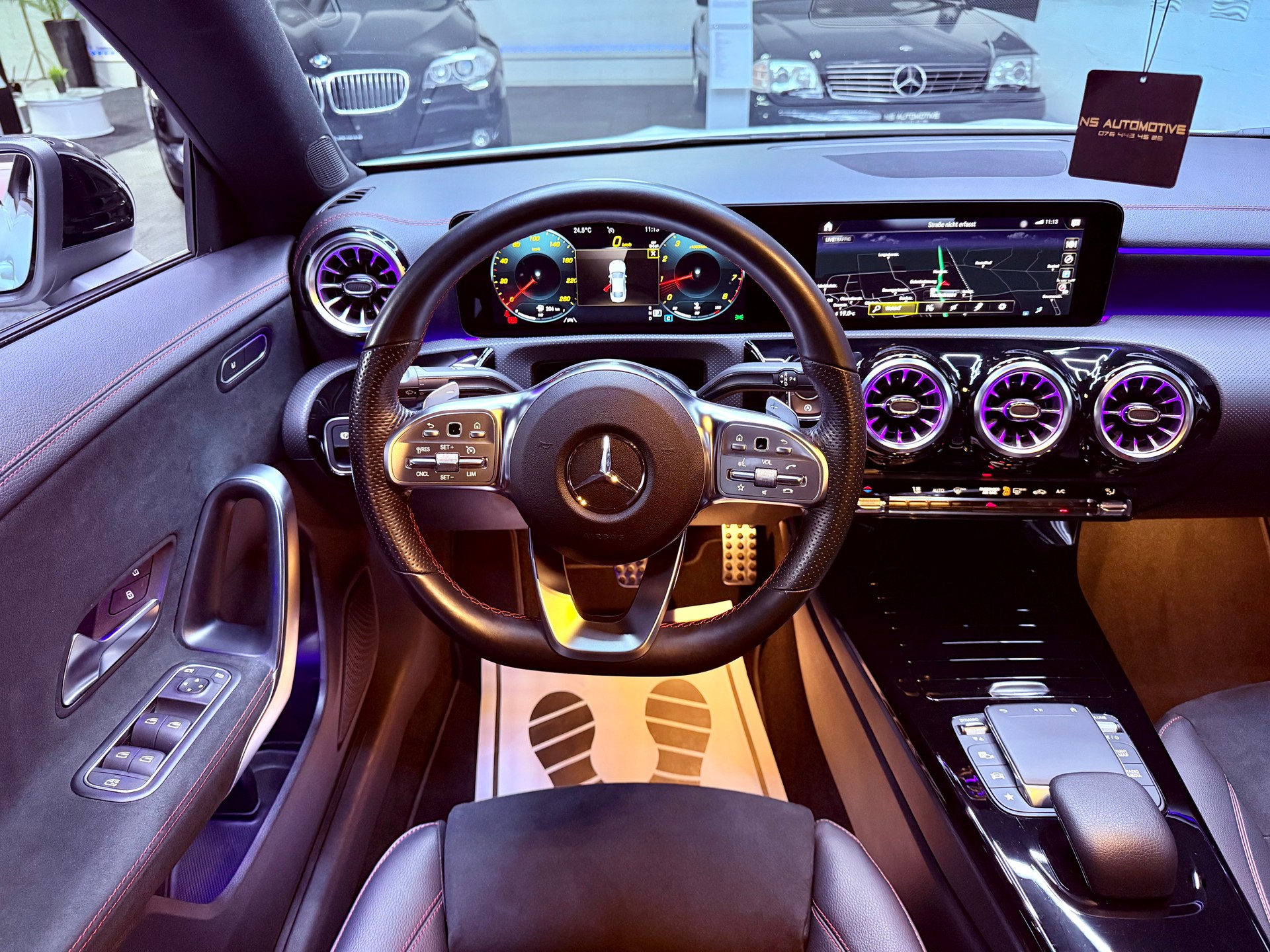 MERCEDES-BENZ CLA 180 AMG Line 7G-DCT-image-10