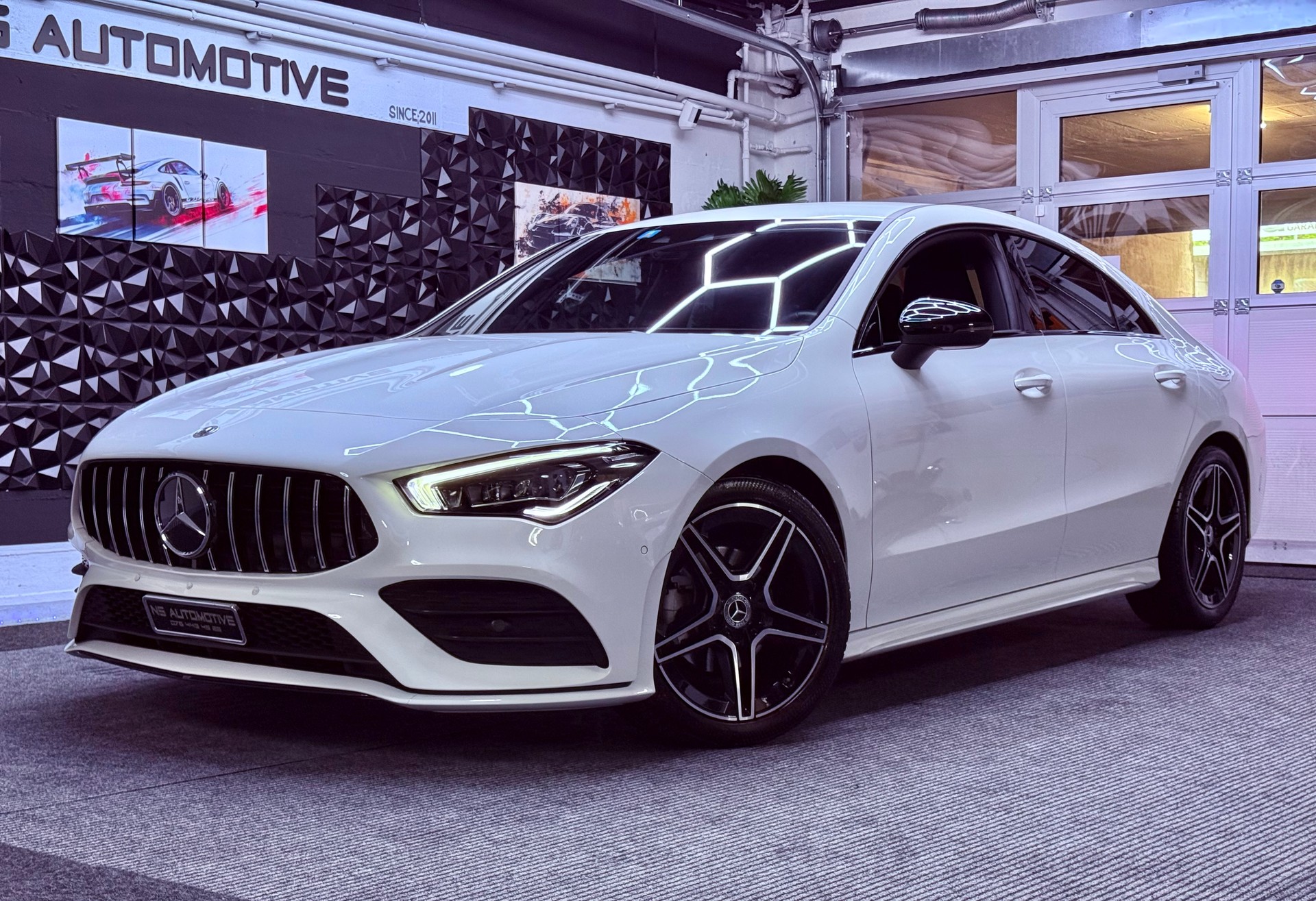 MERCEDES-BENZ CLA 180 AMG Line 7G-DCT-image-6