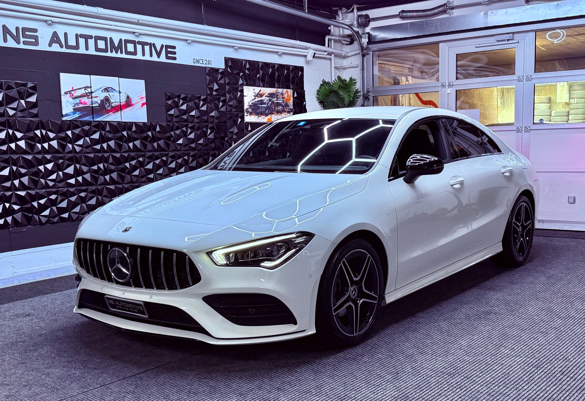MERCEDES-BENZ CLA 180 AMG Line 7G-DCT-image-0