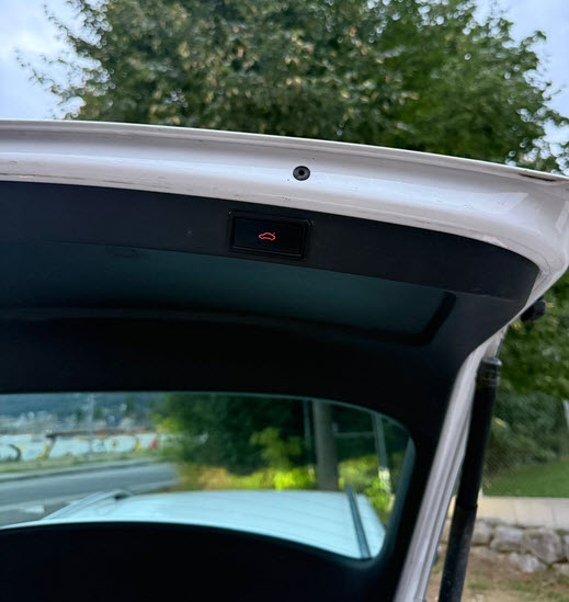 SKODA Octavia Combi 1.6 TDI Soleil DSG-image-11