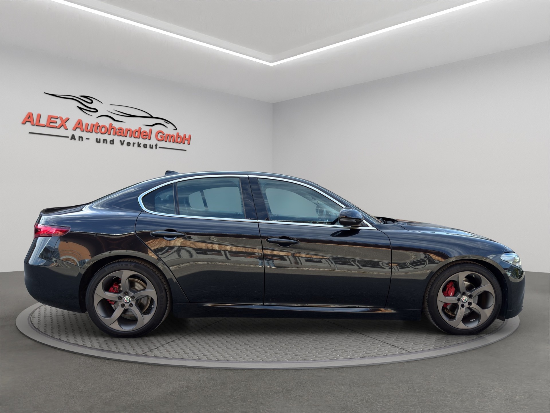 ALFA ROMEO Giulia 2.2 JTDM Super Automatic-image-7