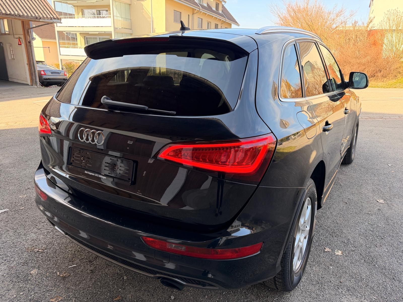 AUDI Q5 3.0 TFSI quattro tiptronic-image-3