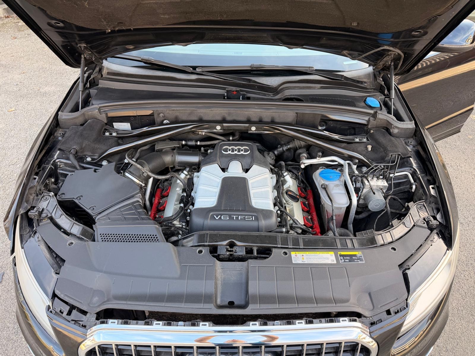 AUDI Q5 3.0 TFSI quattro tiptronic-image-8