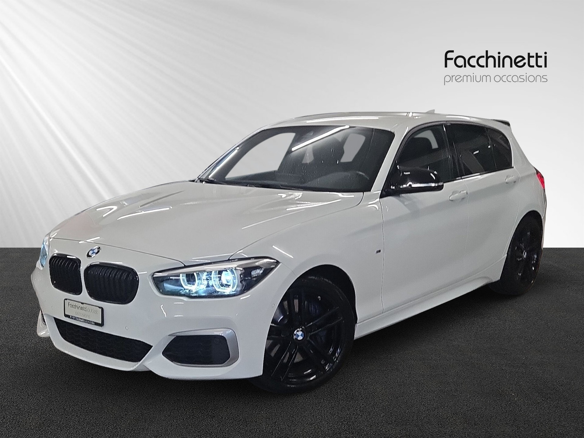 BMW M140i xDrive Steptronic-image-0