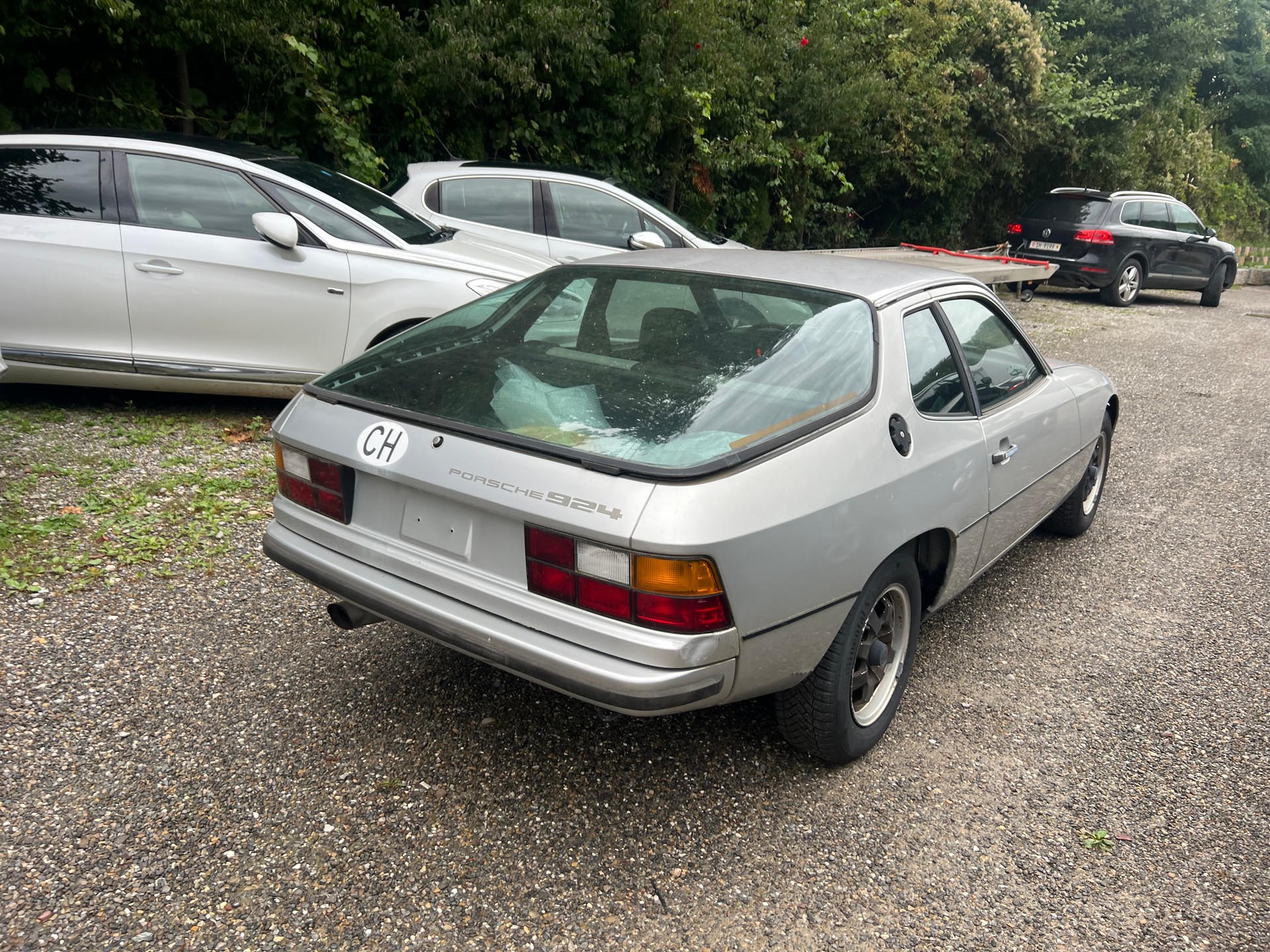 PORSCHE 924-image-4