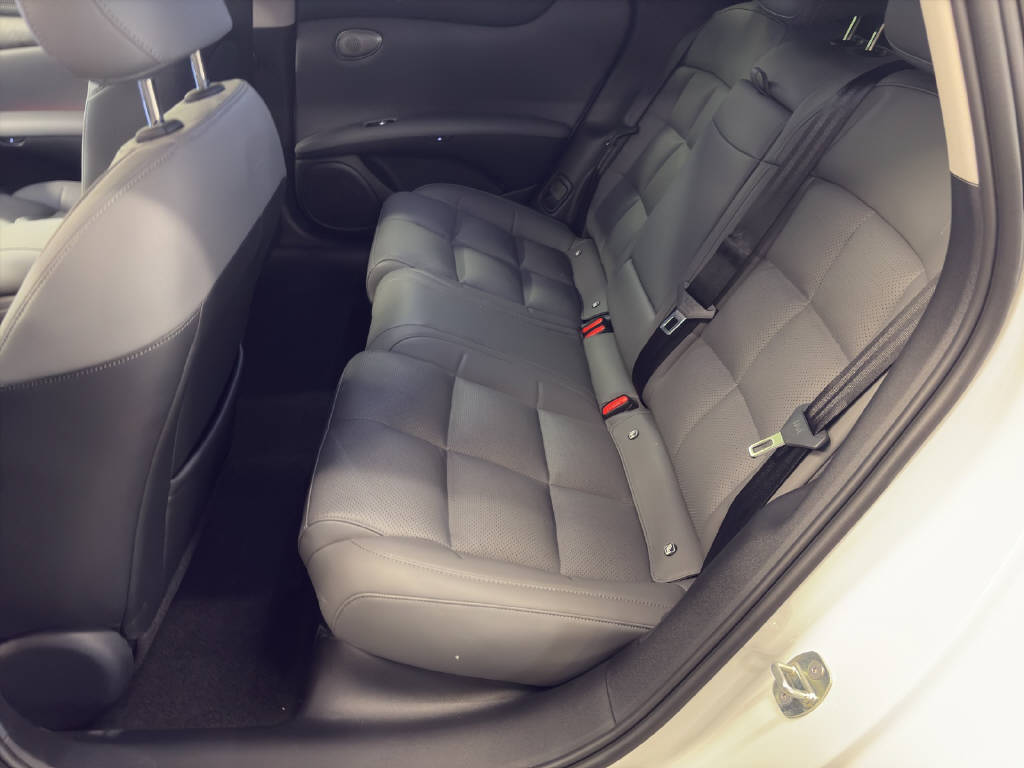 MG IM5 100 kWh Performance 20 4WD-image-7