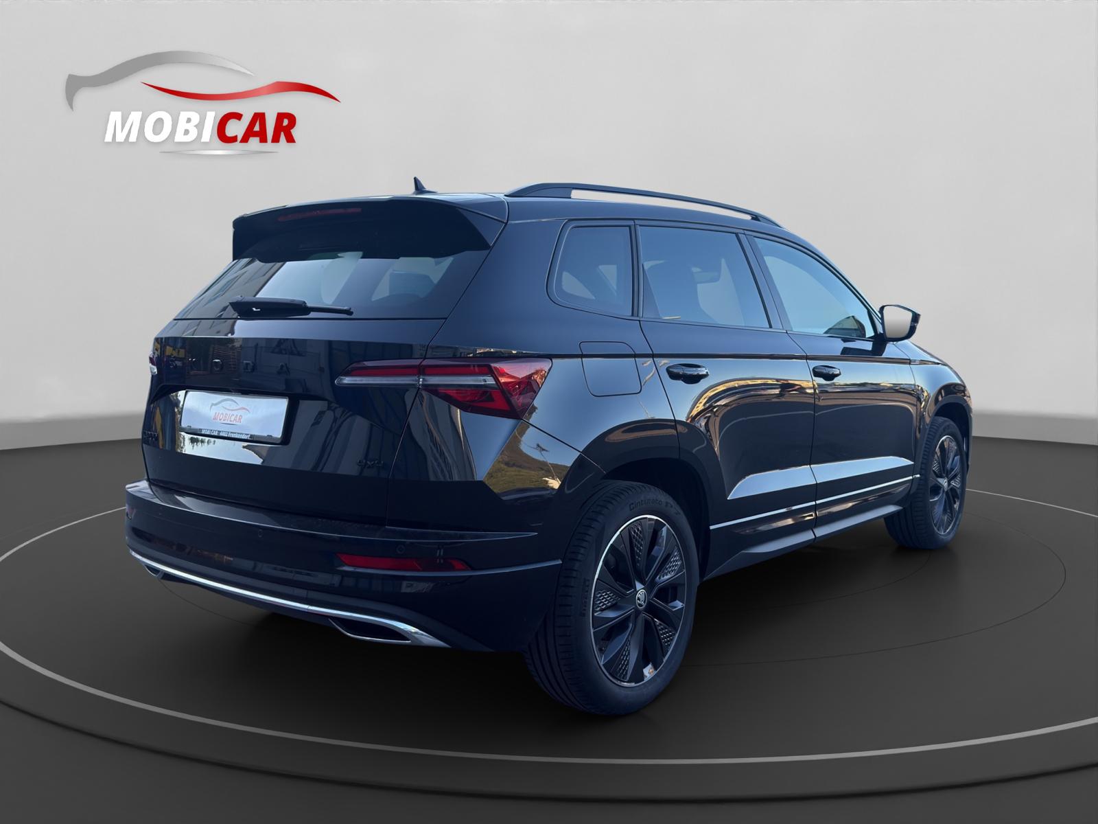 SKODA Karoq 2.0 TDI CR Sport Line 4x4 DSG-image-4