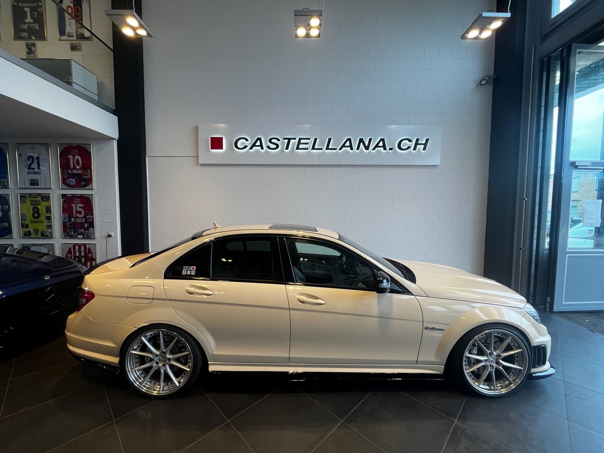 MERCEDES-BENZ C 63 AMG Avantgarde 7G-Tronic-image-4