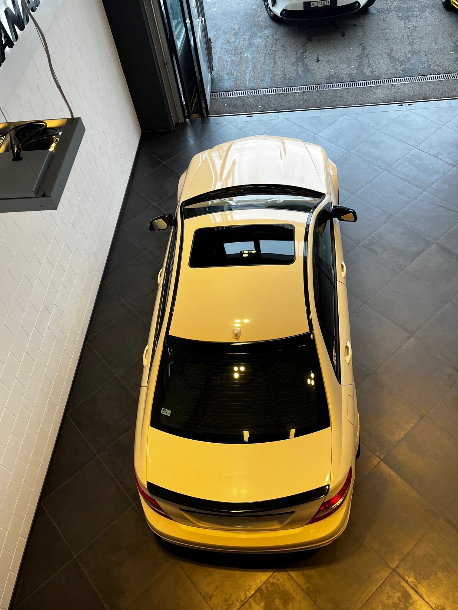 MERCEDES-BENZ C 63 AMG Avantgarde 7G-Tronic-image-9