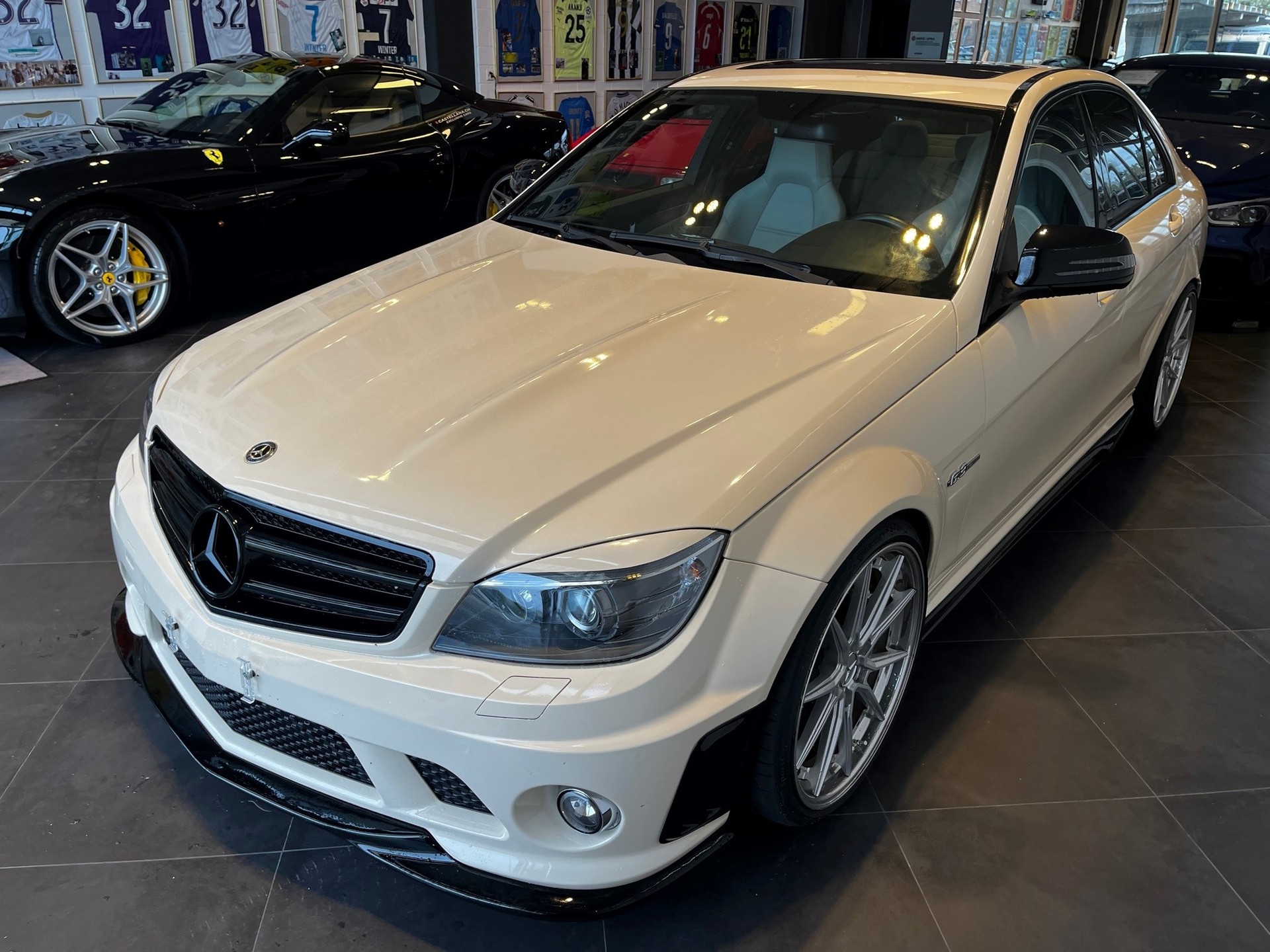 MERCEDES-BENZ C 63 AMG Avantgarde 7G-Tronic-image-3