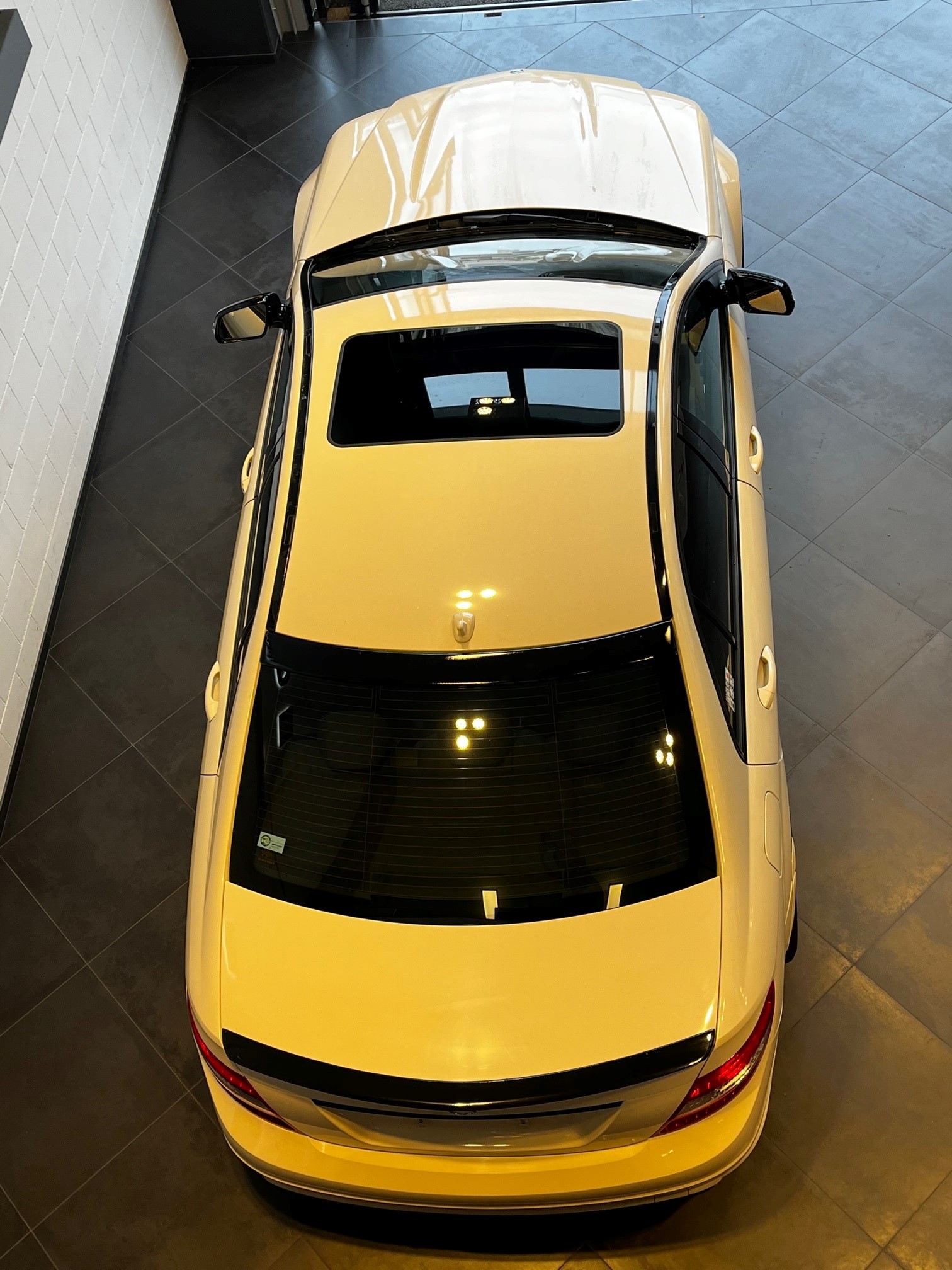 MERCEDES-BENZ C 63 AMG Avantgarde 7G-Tronic-image-10