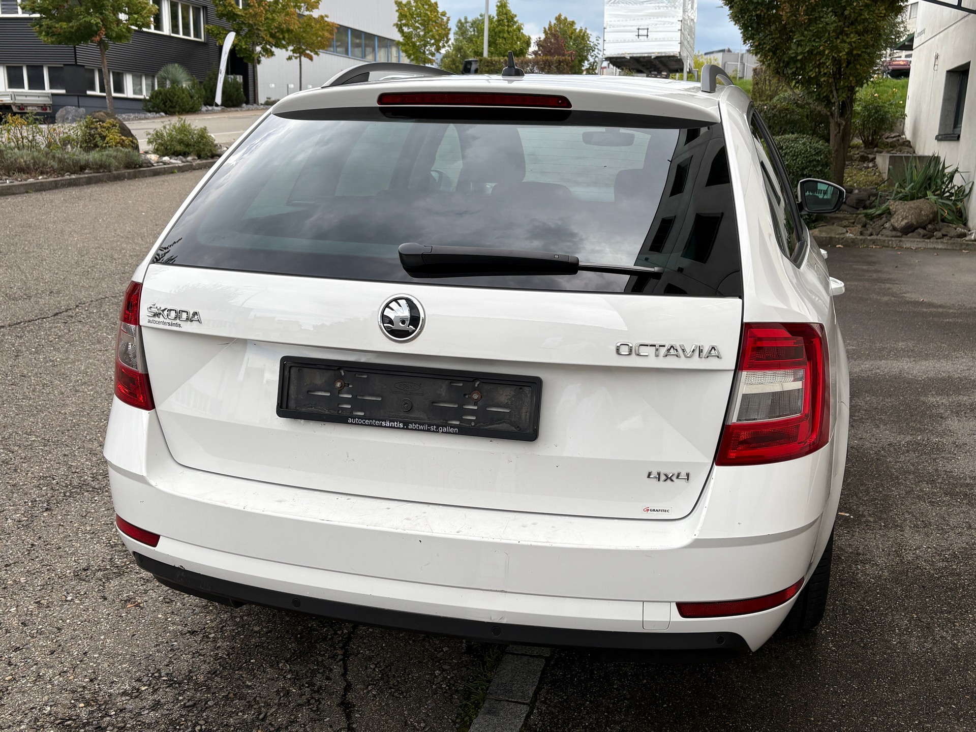 SKODA 2.0 TDI 184 Clever 4x4 DSG-image-3