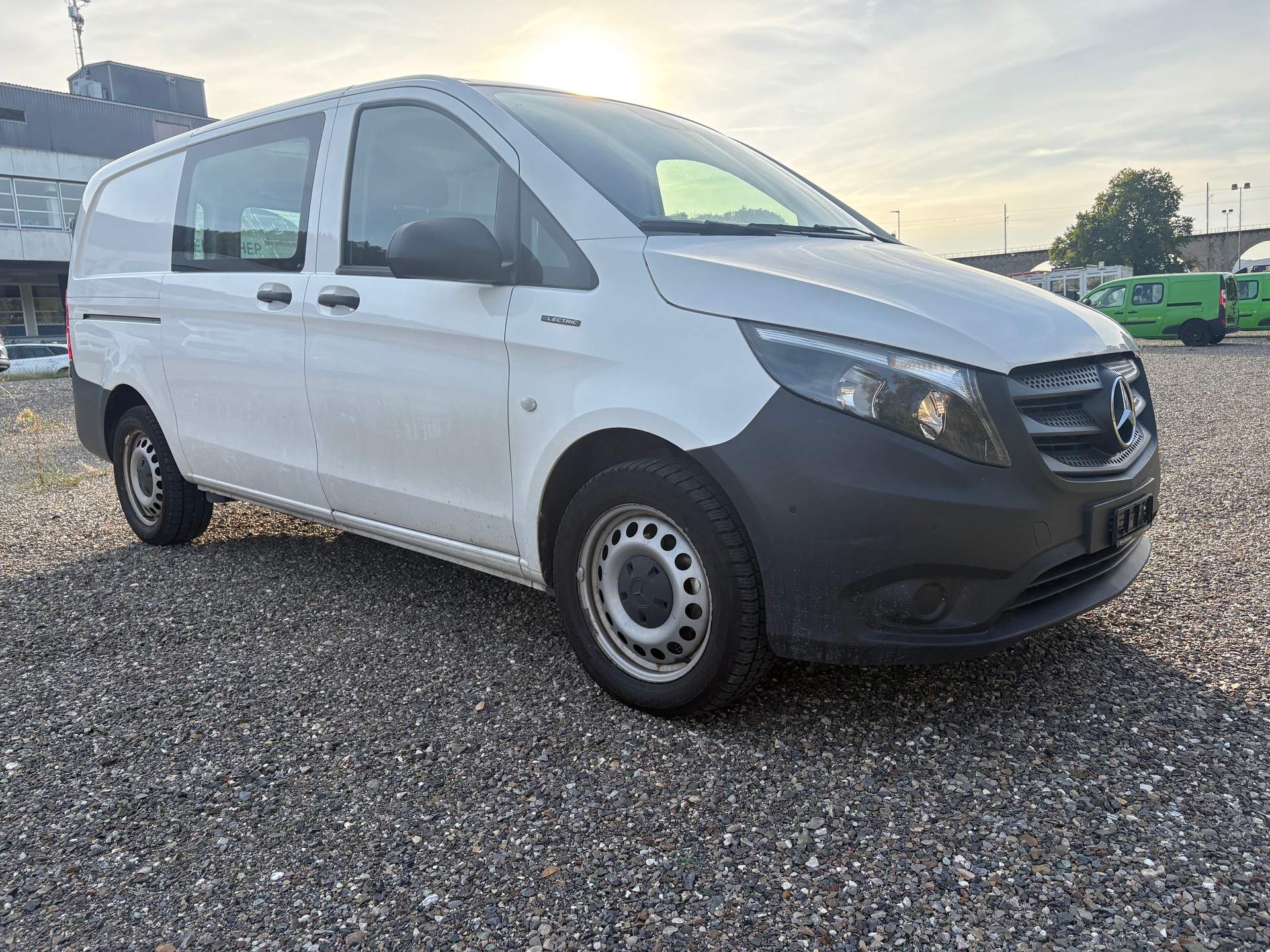 MERCEDES-BENZ eVito 112 Extralang-image-0