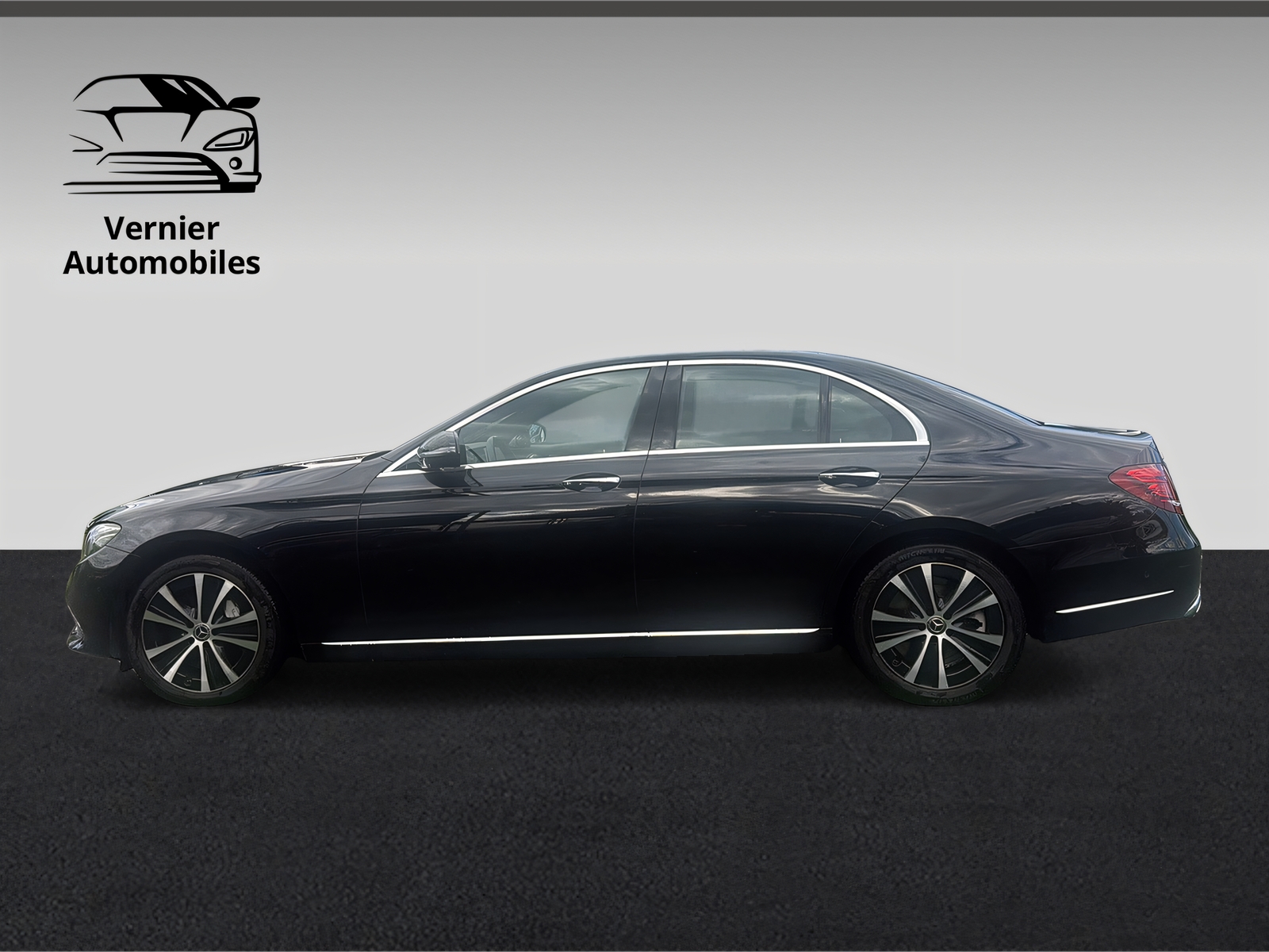 MERCEDES-BENZ E 450 Exclusive 4Matic 9G-Tronic-image-5