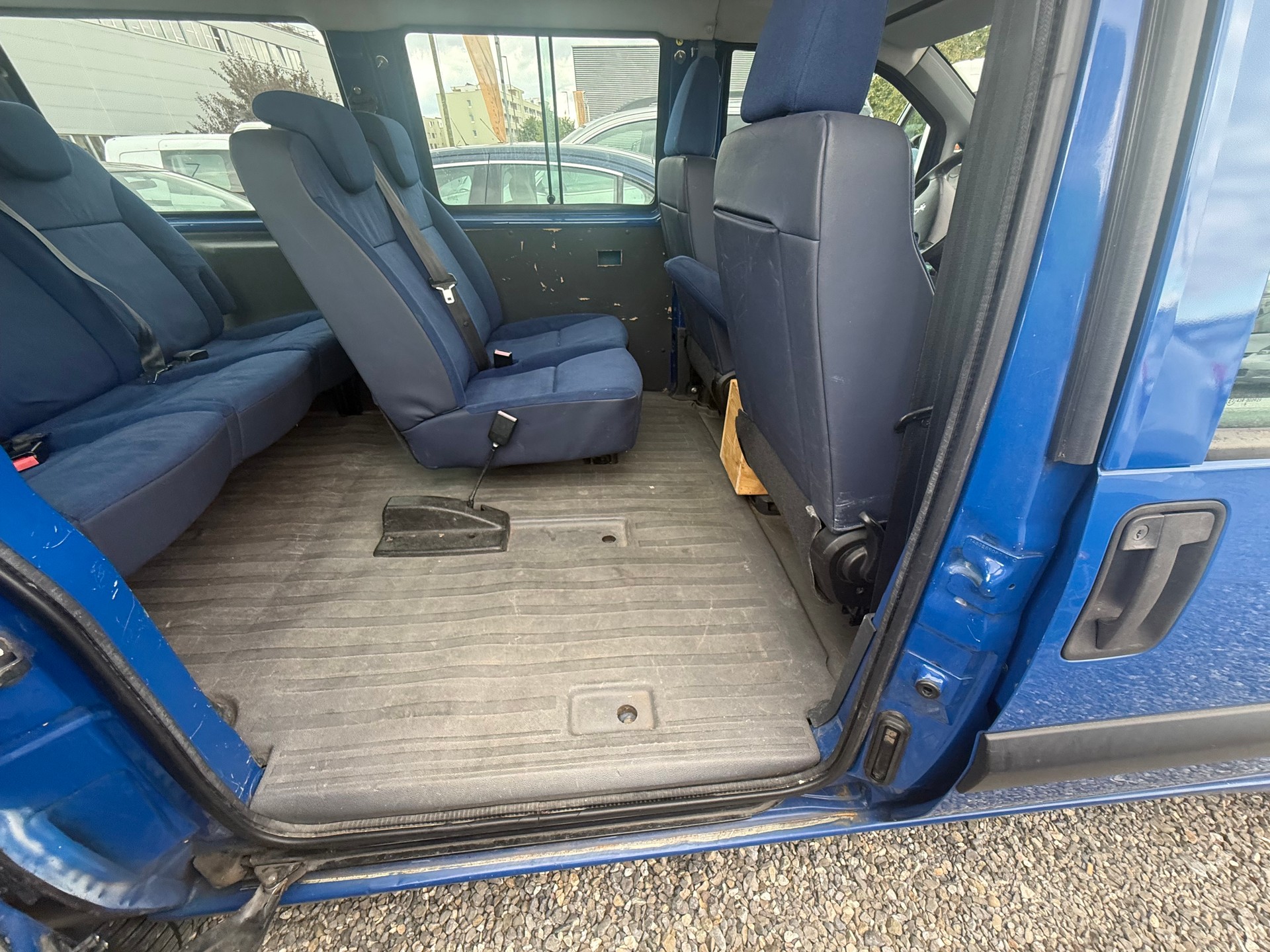 PEUGEOT EXPERT-image-6