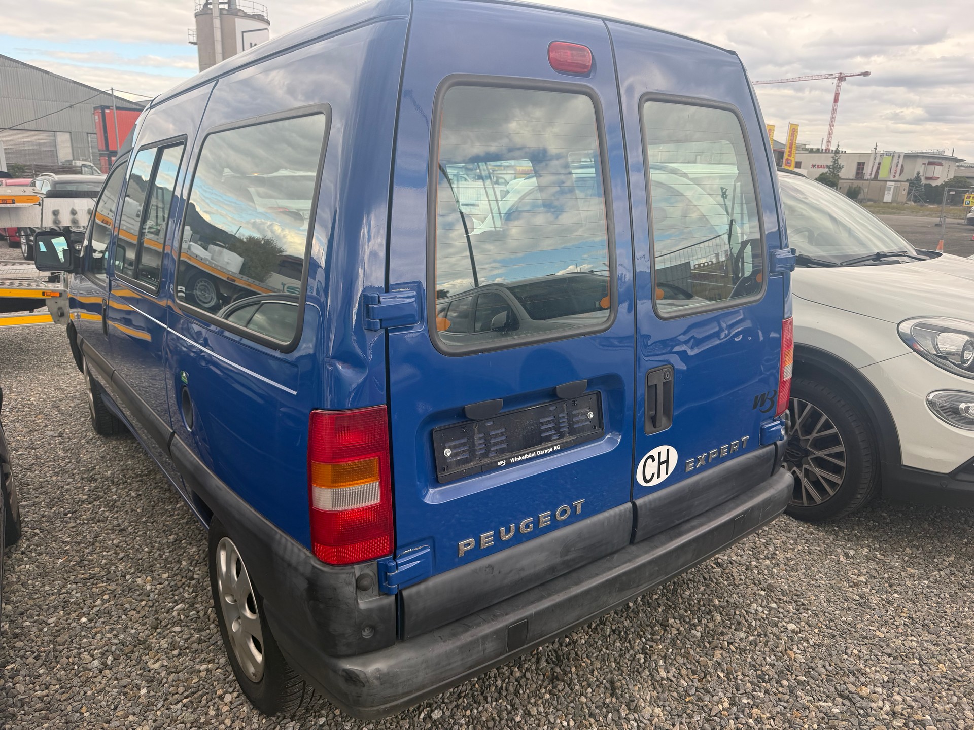 PEUGEOT EXPERT-image-2