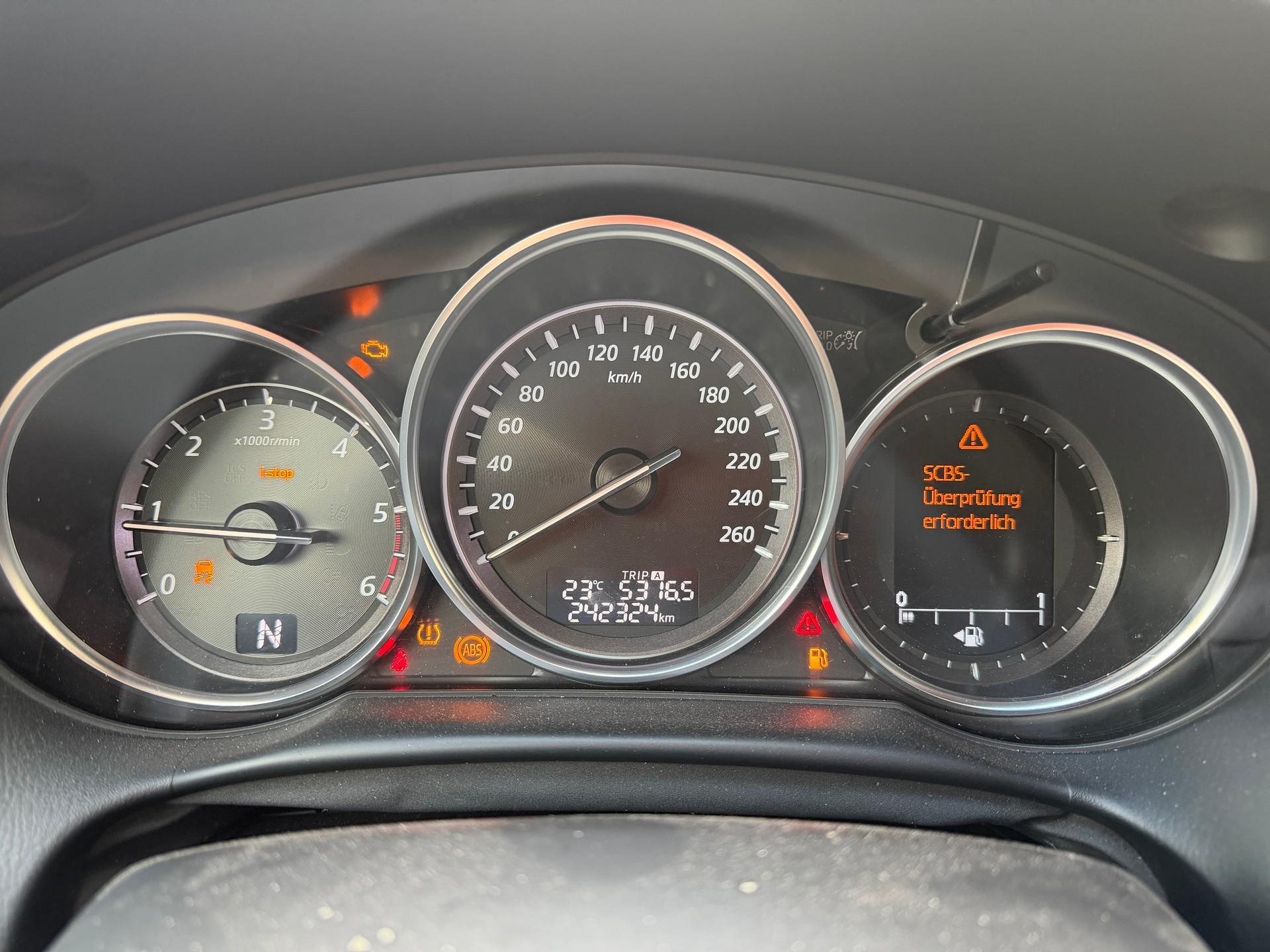 MAZDA CX-5 2.2 D Ambition AWD Automatic-image-11