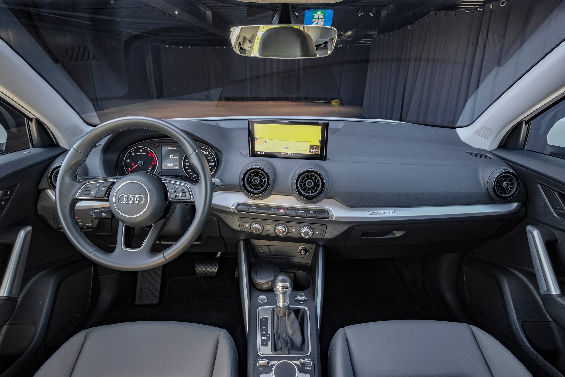 AUDI Q2 2.0 TDI quattro S-tronic Sport-image-14