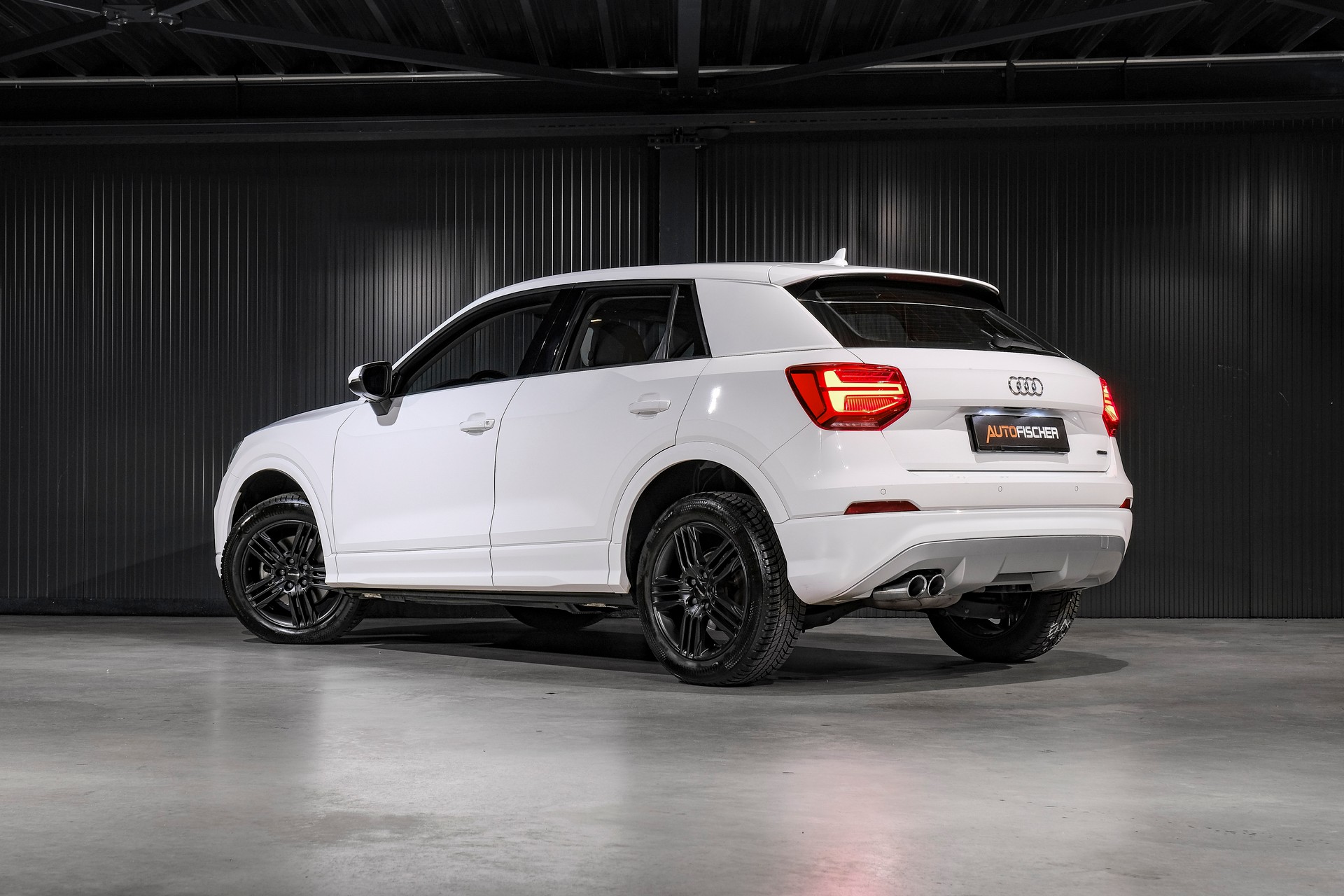 AUDI Q2 2.0 TDI quattro S-tronic Sport-showroom-element-1