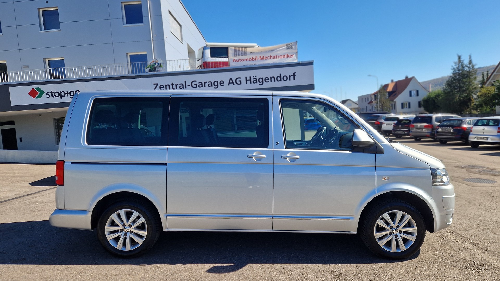 VW T5 Multivan 2.0 TDI CR Highline DSG-image-4