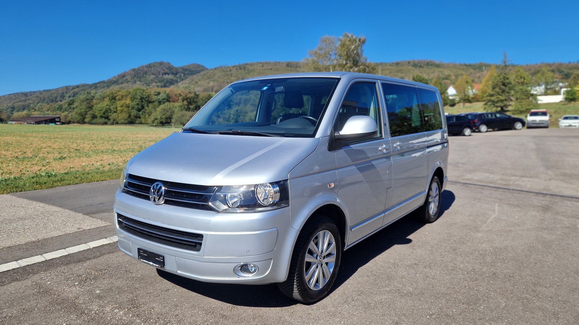 VW T5 Multivan 2.0 TDI CR Highline DSG-image-1
