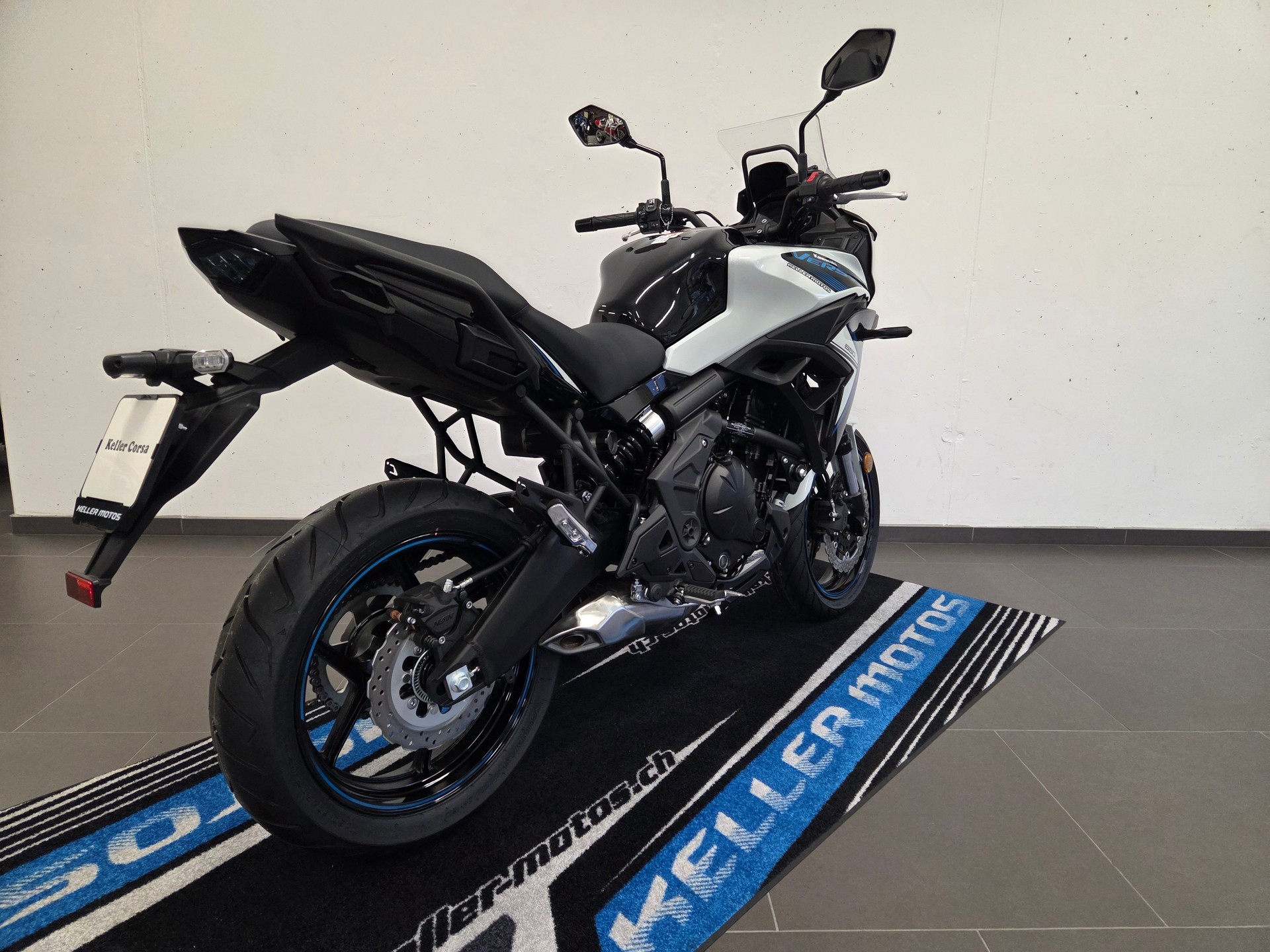 KAWASAKI Versys 650-showroom-element-2