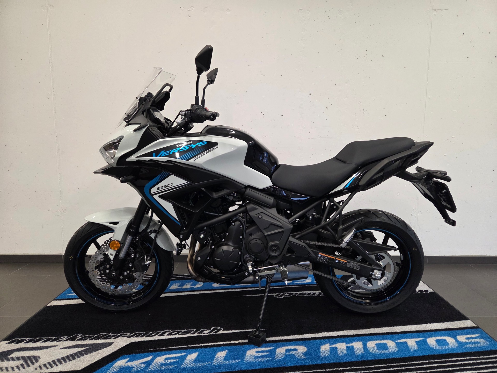 KAWASAKI Versys 650-showroom-element-1