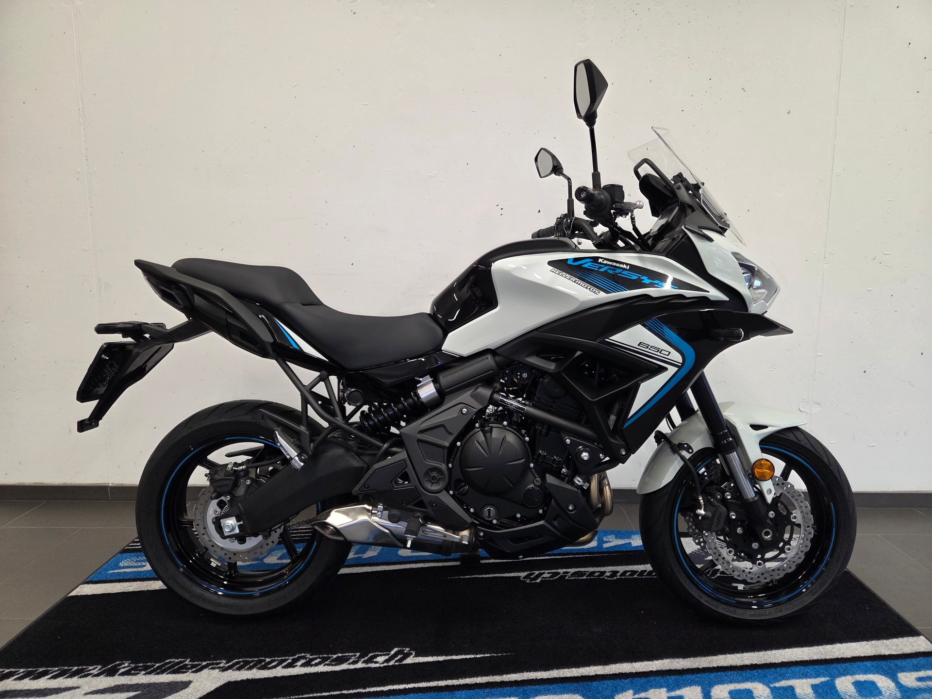 KAWASAKI Versys 650