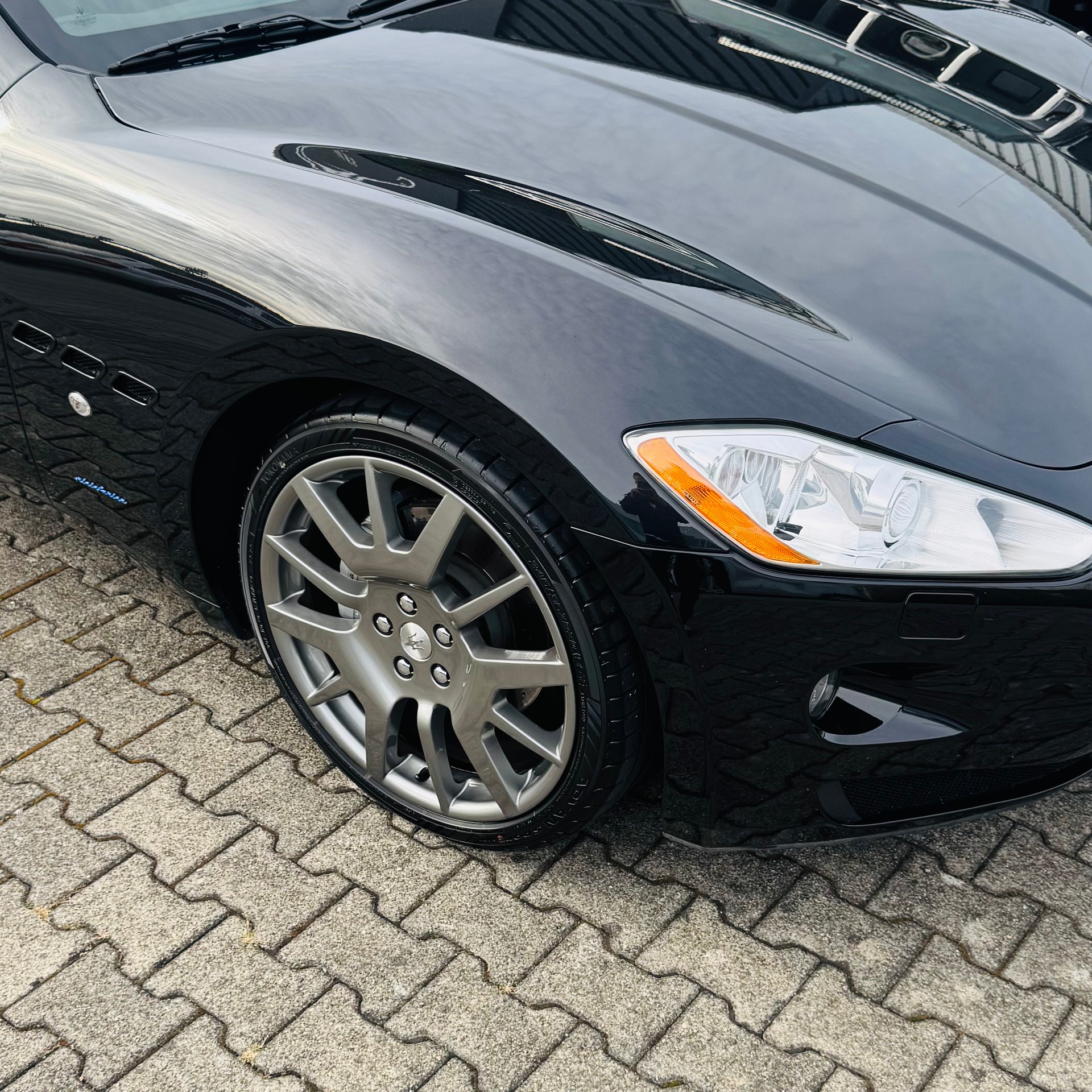 MASERATI GranTurismo Automatica-image-6