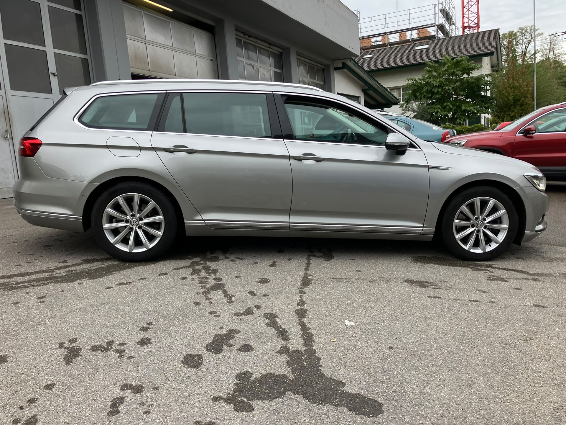VW Passat Variant 2.0 TDI BMT High. DSG 4Motion-image-3