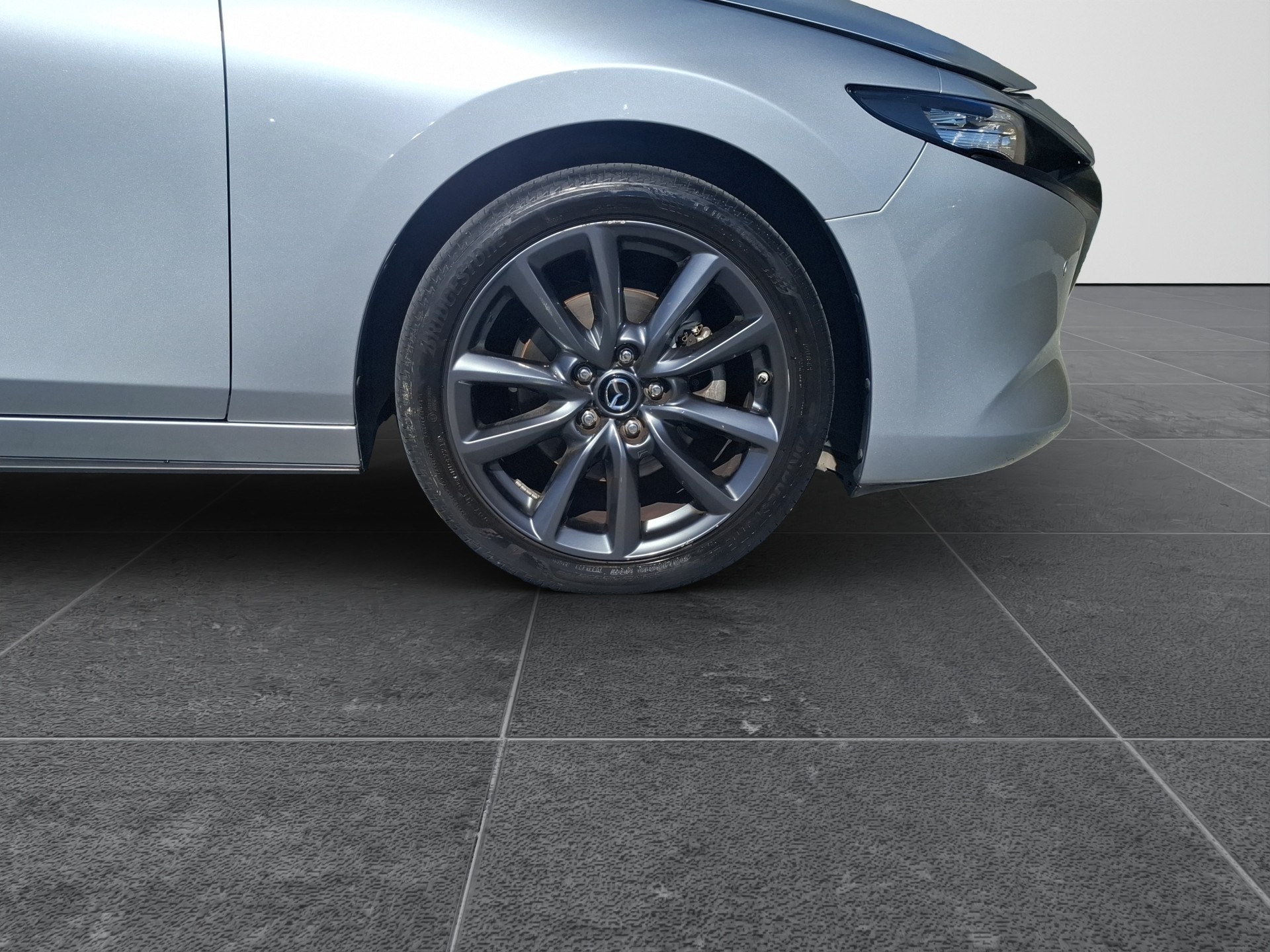 MAZDA 3 Hatchback SKYACTIV-X M Hybrid 186 Ambition Plus Automat-image-12