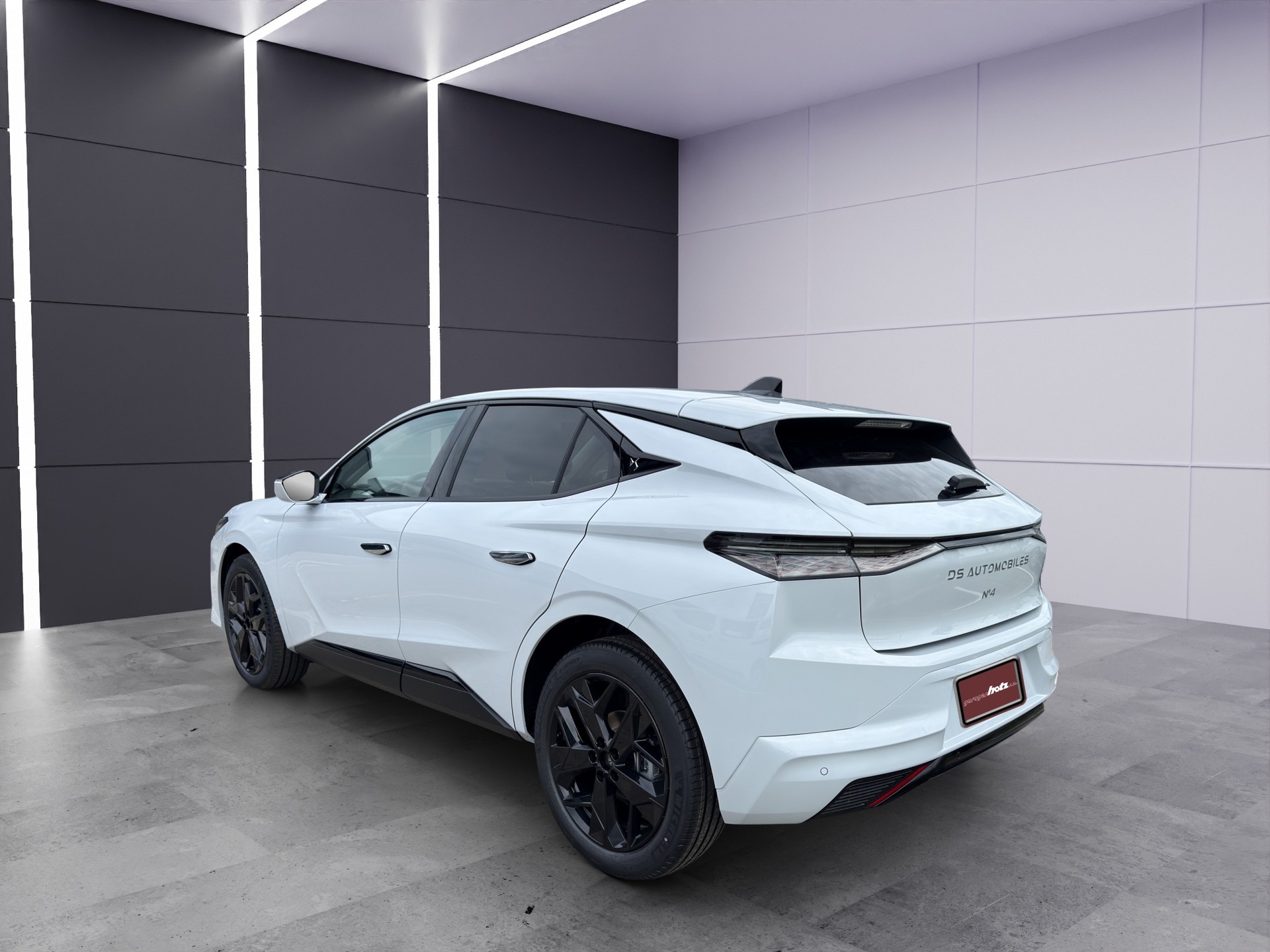 DS AUTOMOBILES N°4 1.2 MHEV Performance Line-image-2