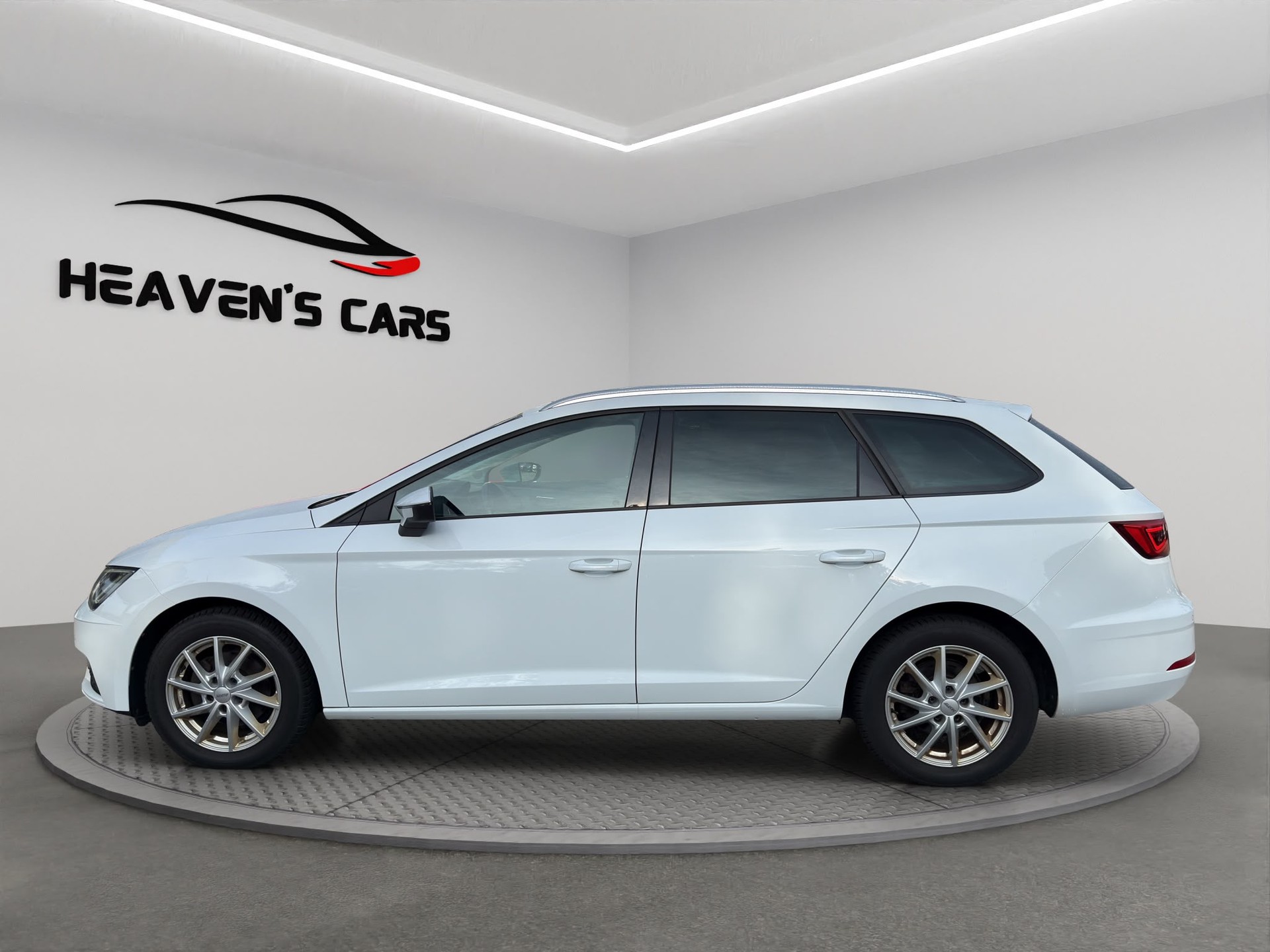 SEAT Leon ST 2.0 TDI CR Style 4Drive DSG-image-2