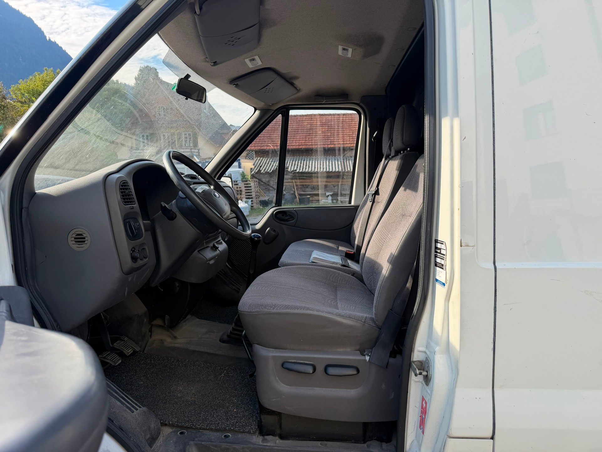 FORD Transit 2.4TD 350 L Van-image-6