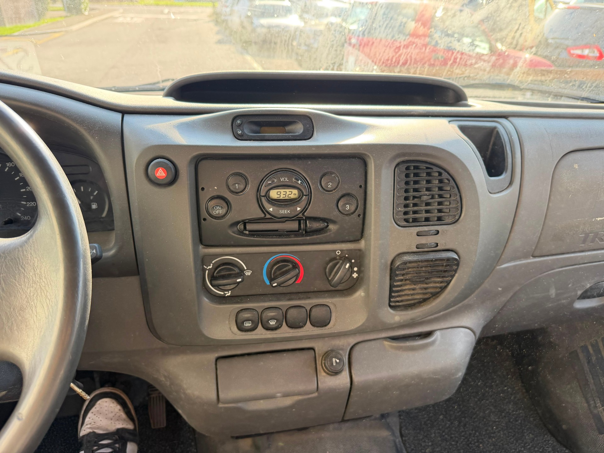 FORD Transit 2.4TD 350 L Van-image-9