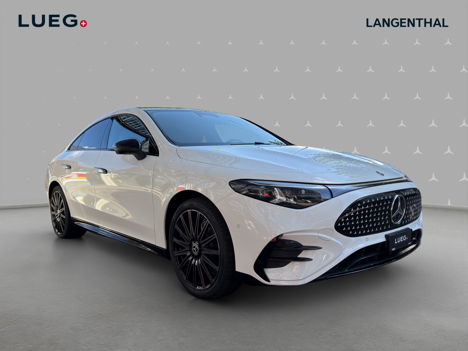 MERCEDES-BENZ CLA 350 4 Matic 85 kWh EQ-image-4