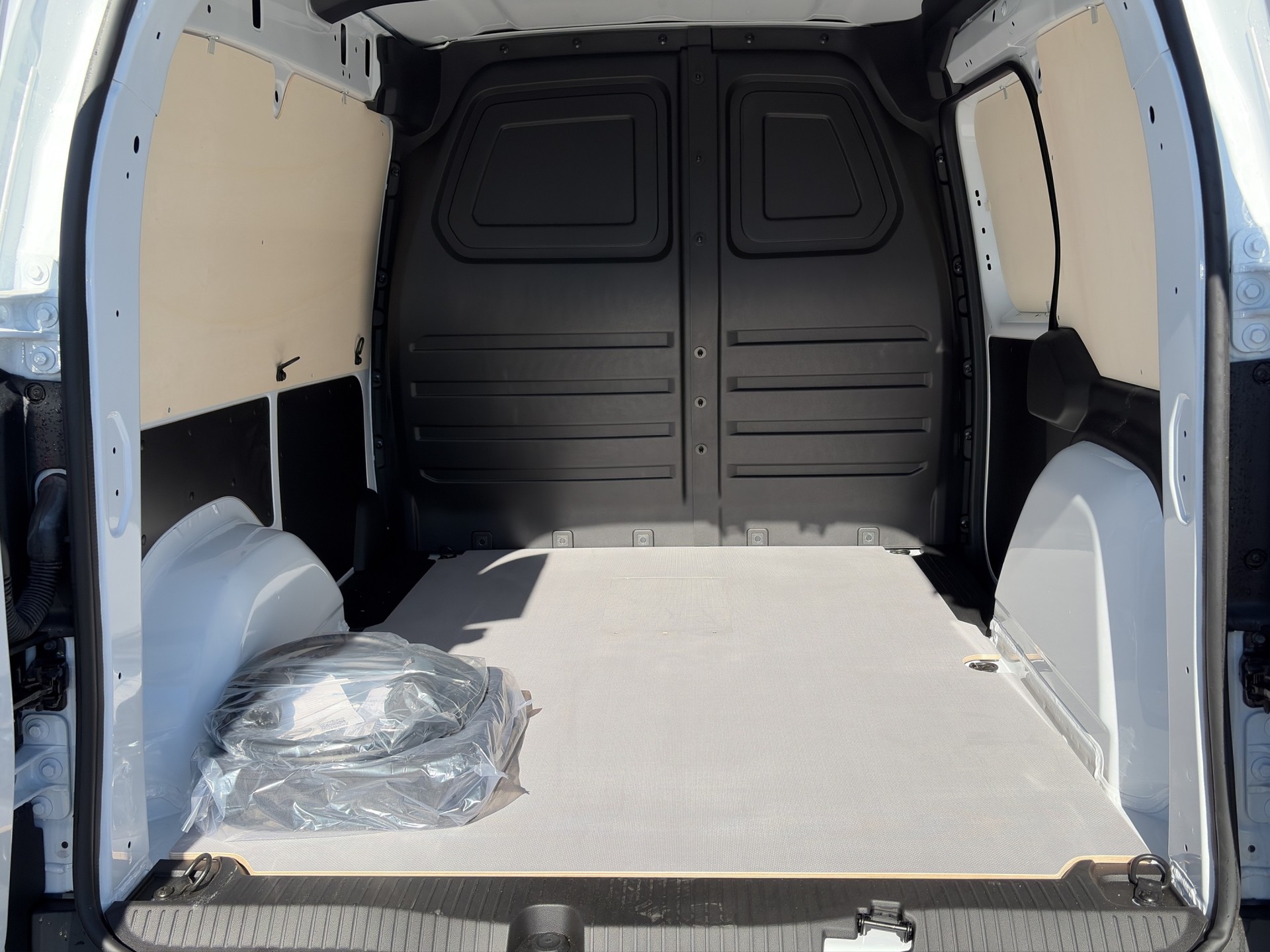MERCEDES-BENZ Standard 2716mm S WORKER-image-9