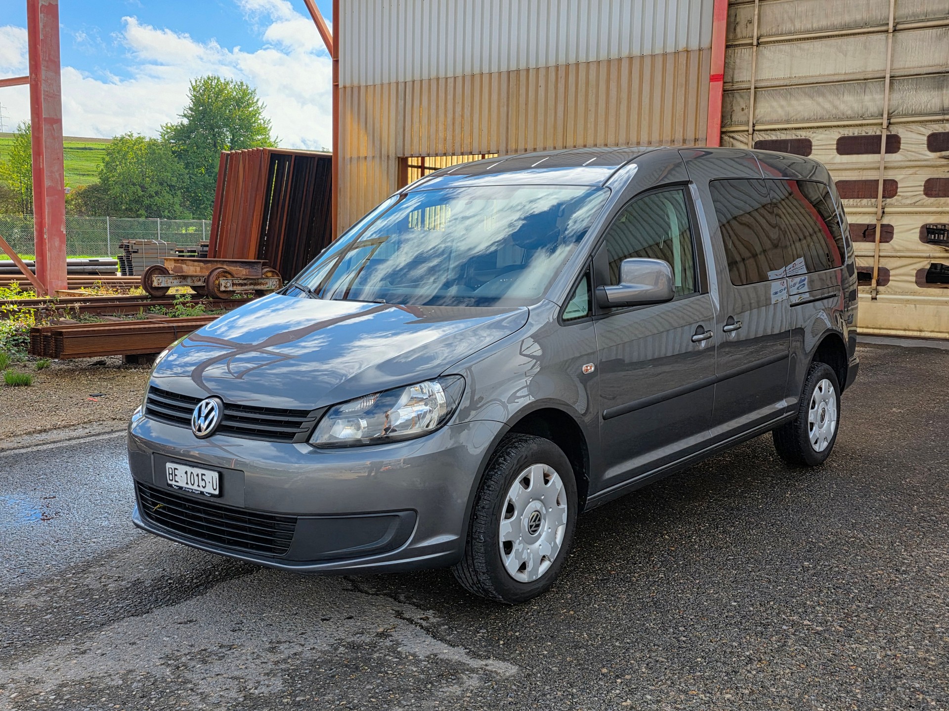VW Caddy Maxi 2.0 TDI CR 4Motion Trendline / Neu ab Mfk / ZR + WP ersetzt-image-5