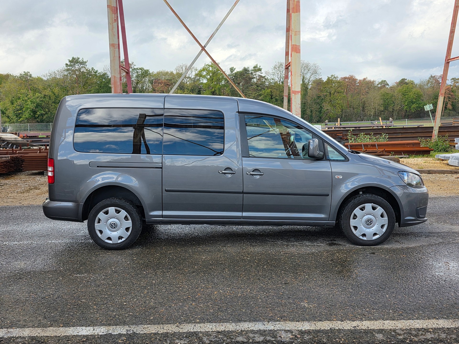 VW Caddy Maxi 2.0 TDI CR 4Motion Trendline / Neu ab Mfk / ZR + WP ersetzt-image-2