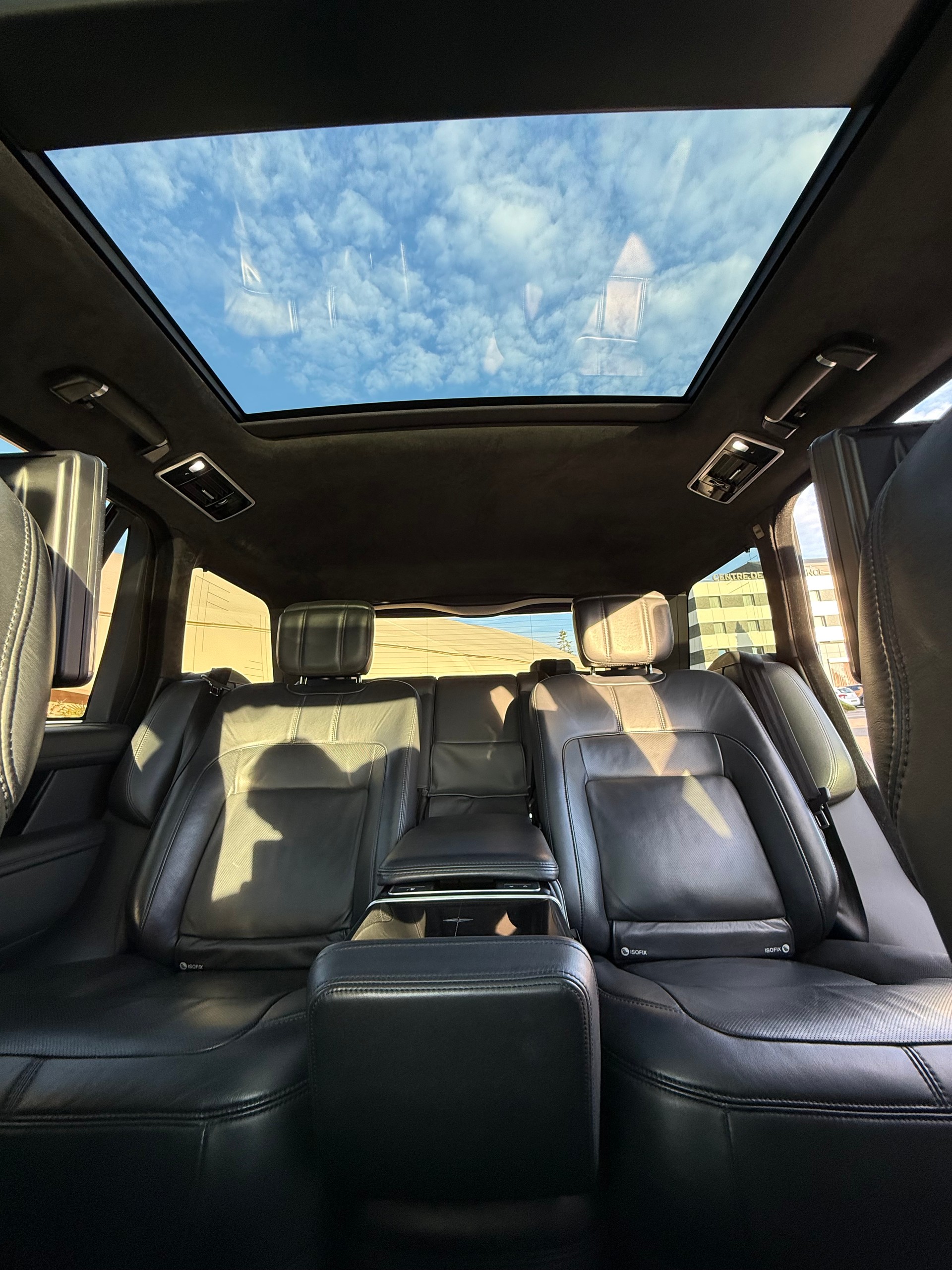 LAND ROVER 4.4 SDV8 Autobiography LWB-image-8