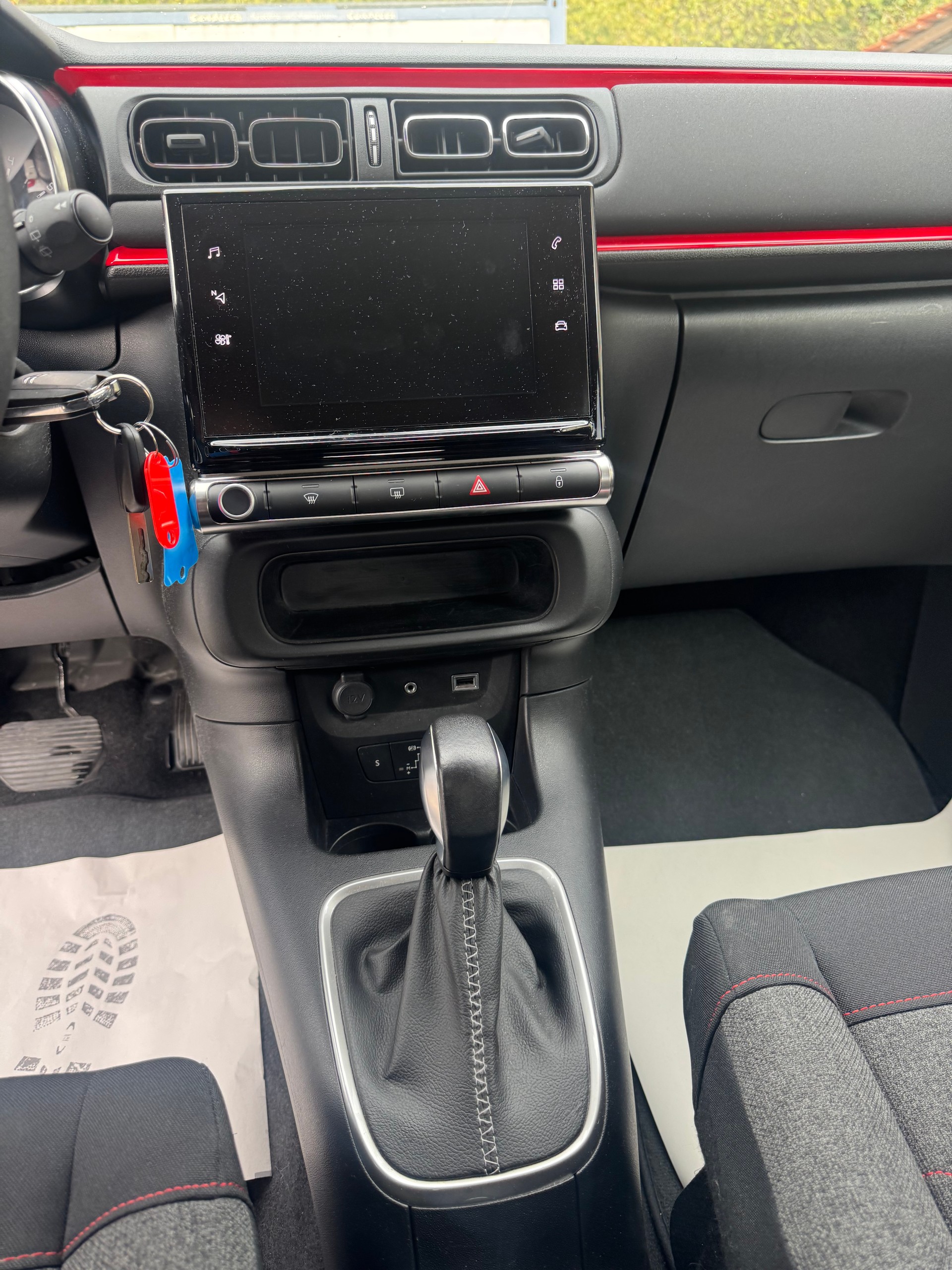 CITROEN C3 1.2i PureTech Feel EAT-image-11