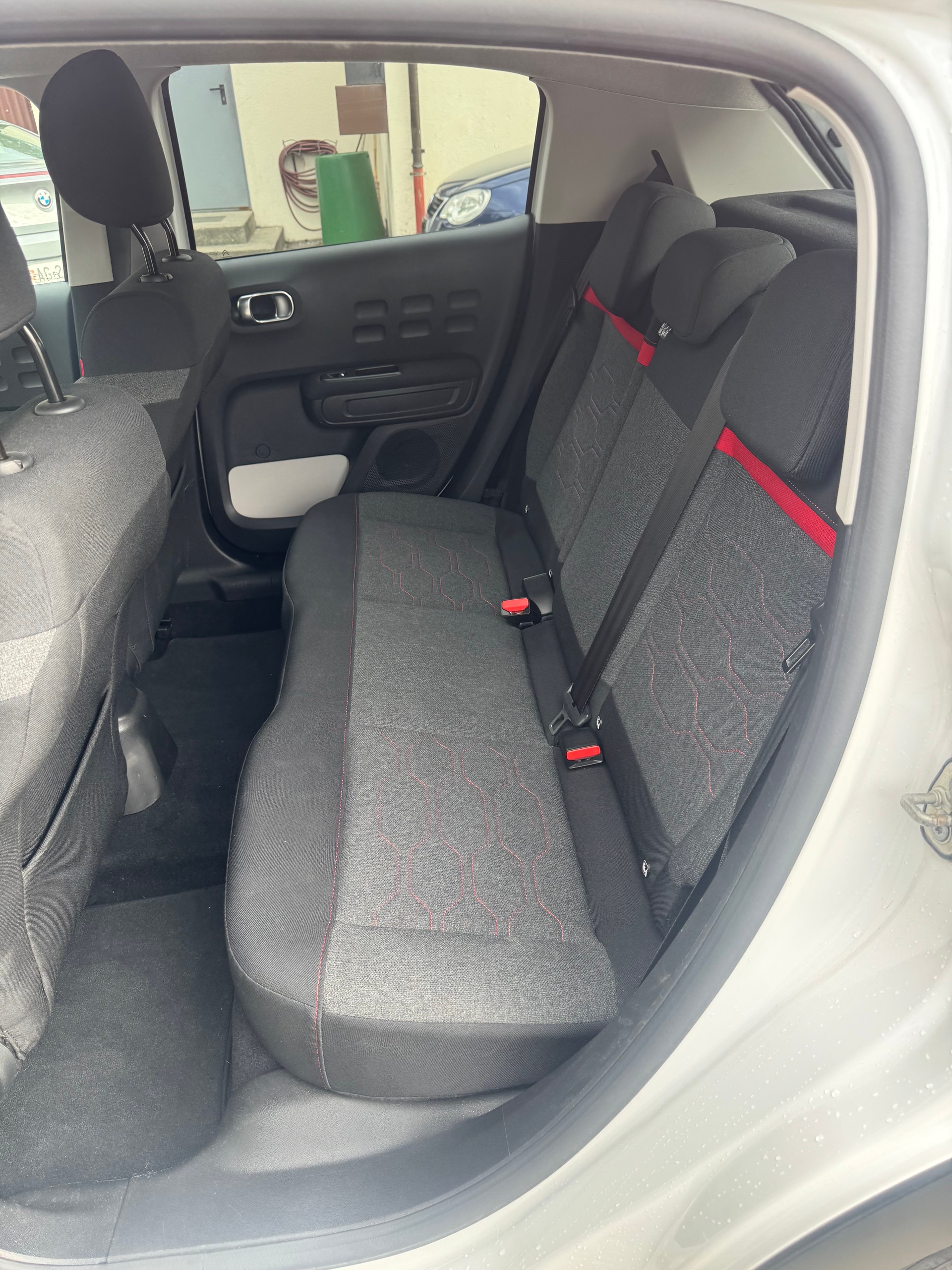 CITROEN C3 1.2i PureTech Feel EAT-image-8