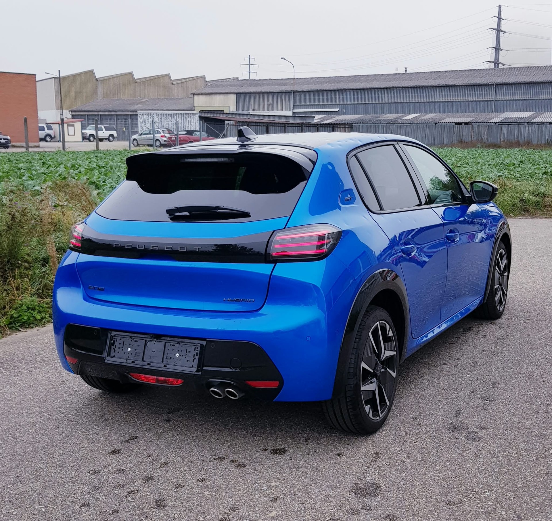 PEUGEOT 208 1.2 MHEV 145 GT-image-2