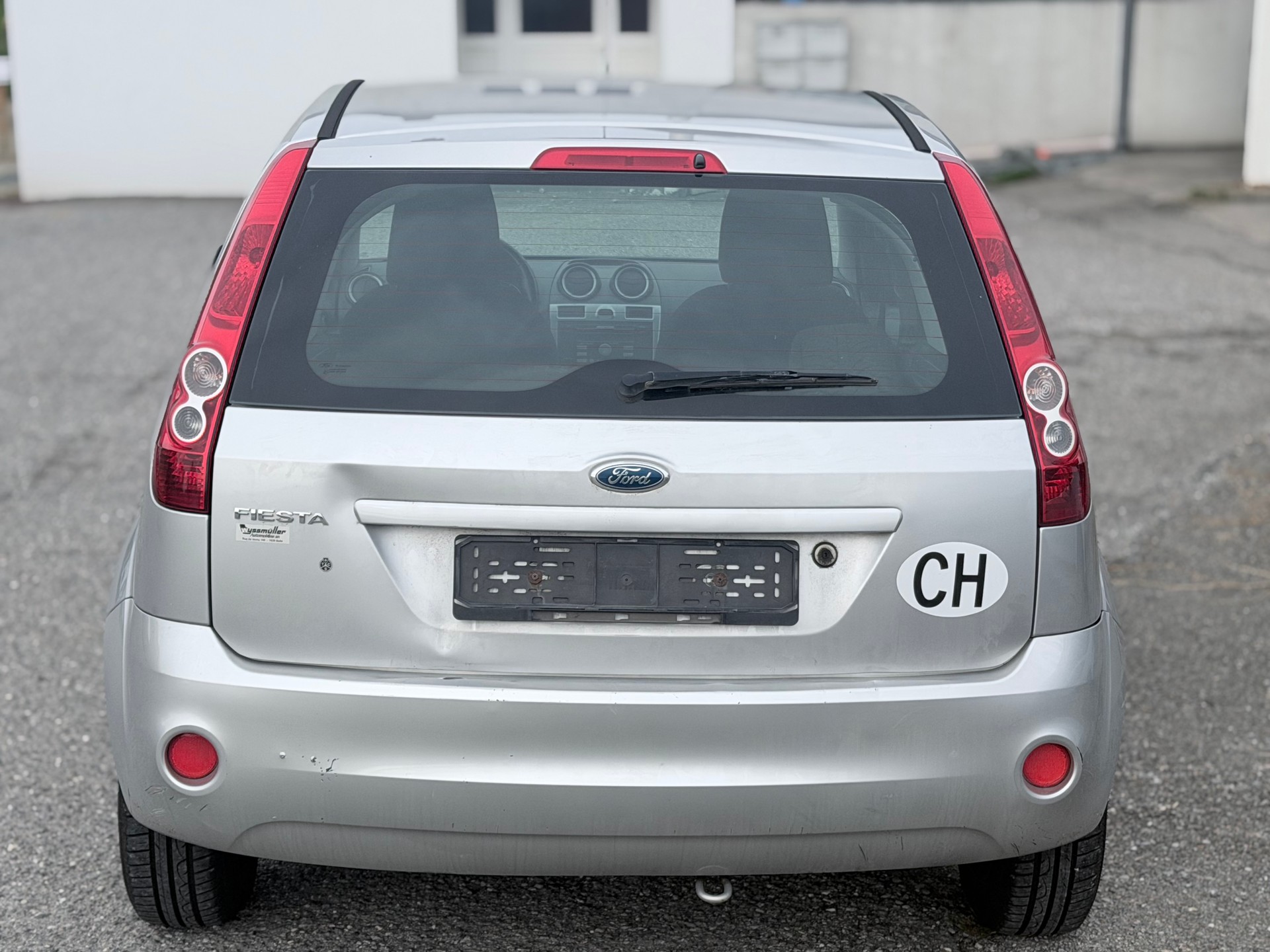 FORD Fiesta 1.6 16V Trend-image-2